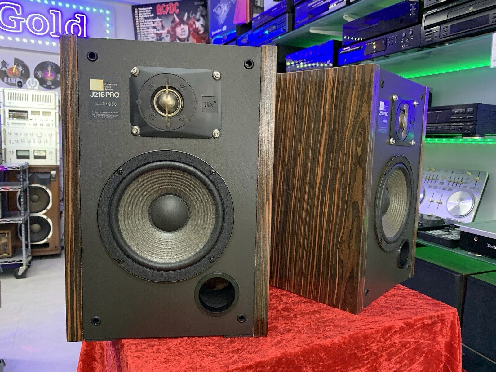 JBL J216 PRO Studio Monitor Speaker 2Way 60Watts RMS Vintage 1985 WORK Good Look