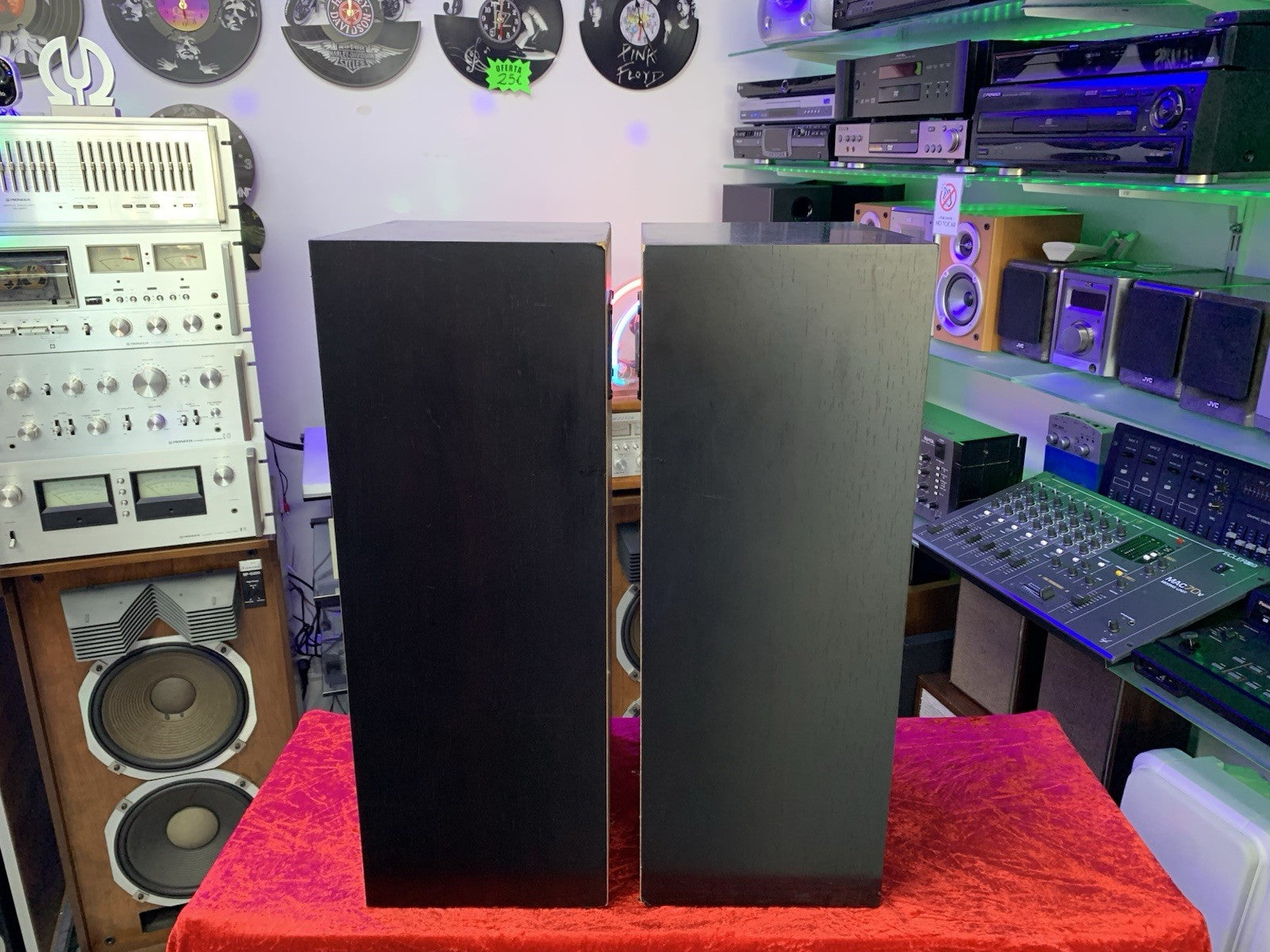 JVC S 77R Speakers 3Way System 120 Watts RMS Vintage 1980 Work Perfect Good Look