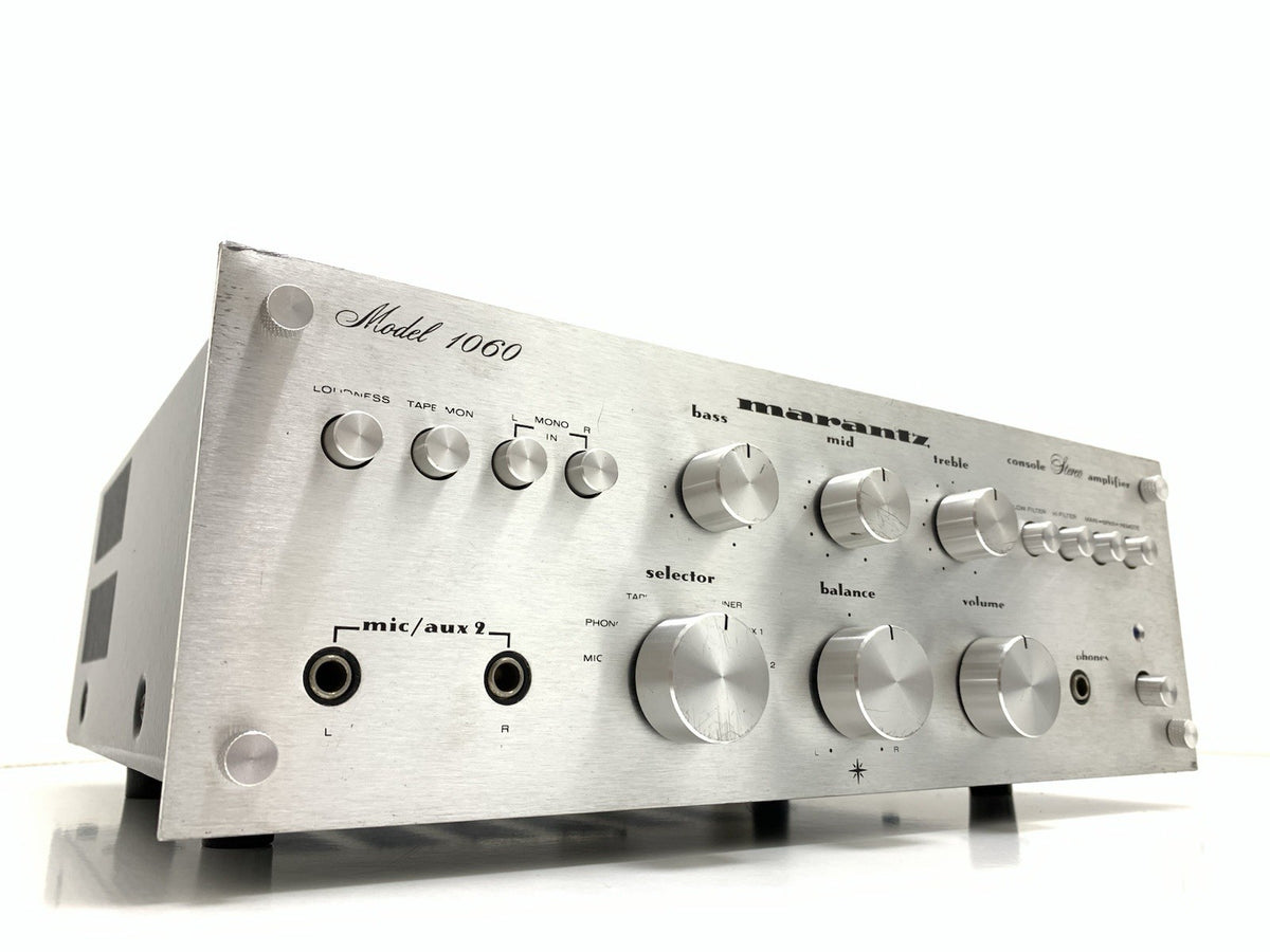 MARANTZ 1060 Stereo Integrated Amplifier 30+30 W RMS Vintage 1971 WORK Good Look