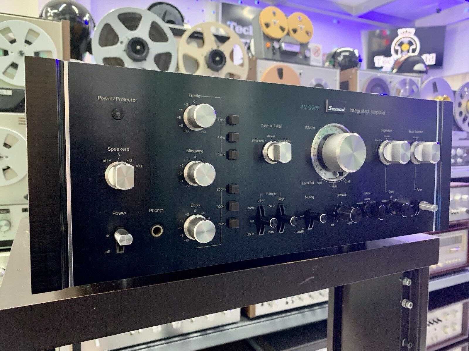 SANSUI AU-9900 Stereo Amplifier 80+80 Watts RMS + Original BOX Vintage GOOD LOOK