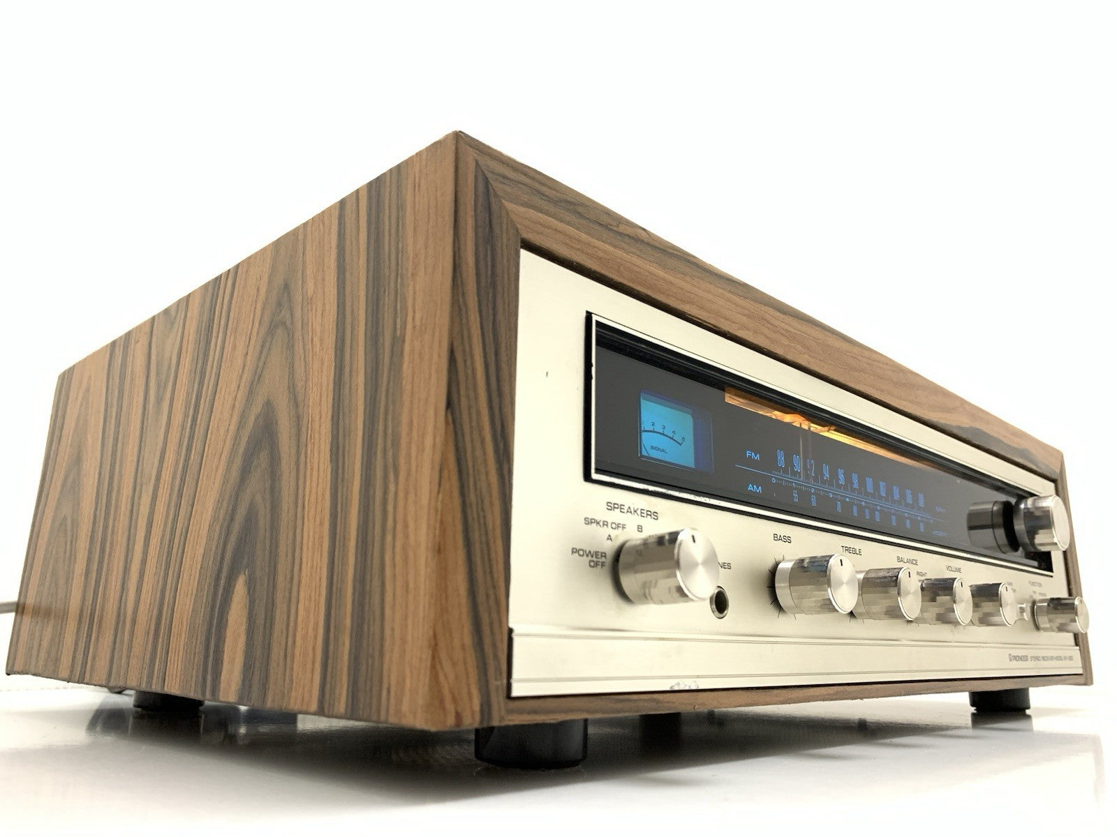 PIONEER SX 300 AM/FM Stereo Receiver NEW Wood BOX Vintage 1973 WORK Good Look