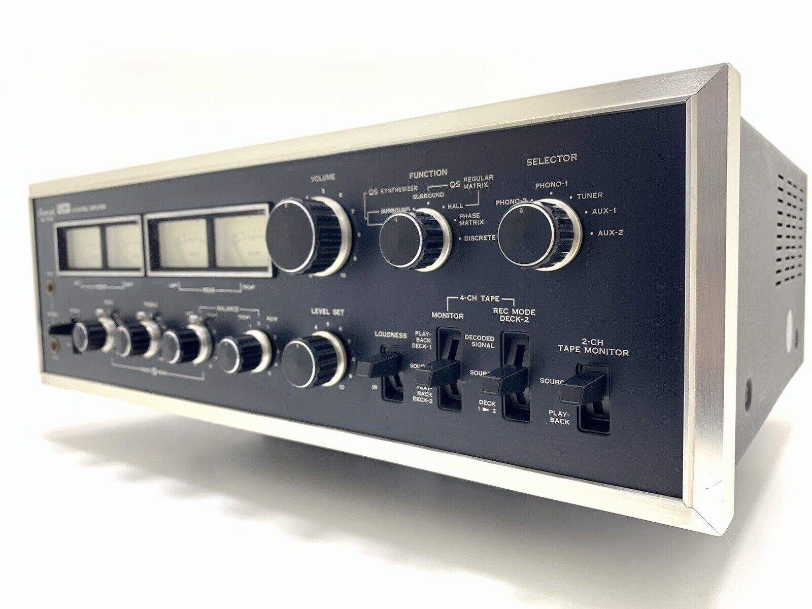SANSUI QA-7000 Four 4 Channel Amplifier 80 Watts RMS Vintage 1973 WORK Good Look