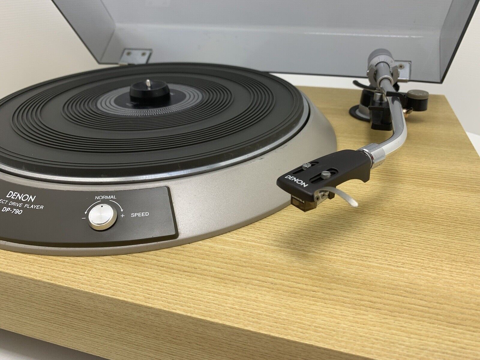 DENON DP-790 Turntable Servo Direct Drive Player High End Vintage 1975 Good Look