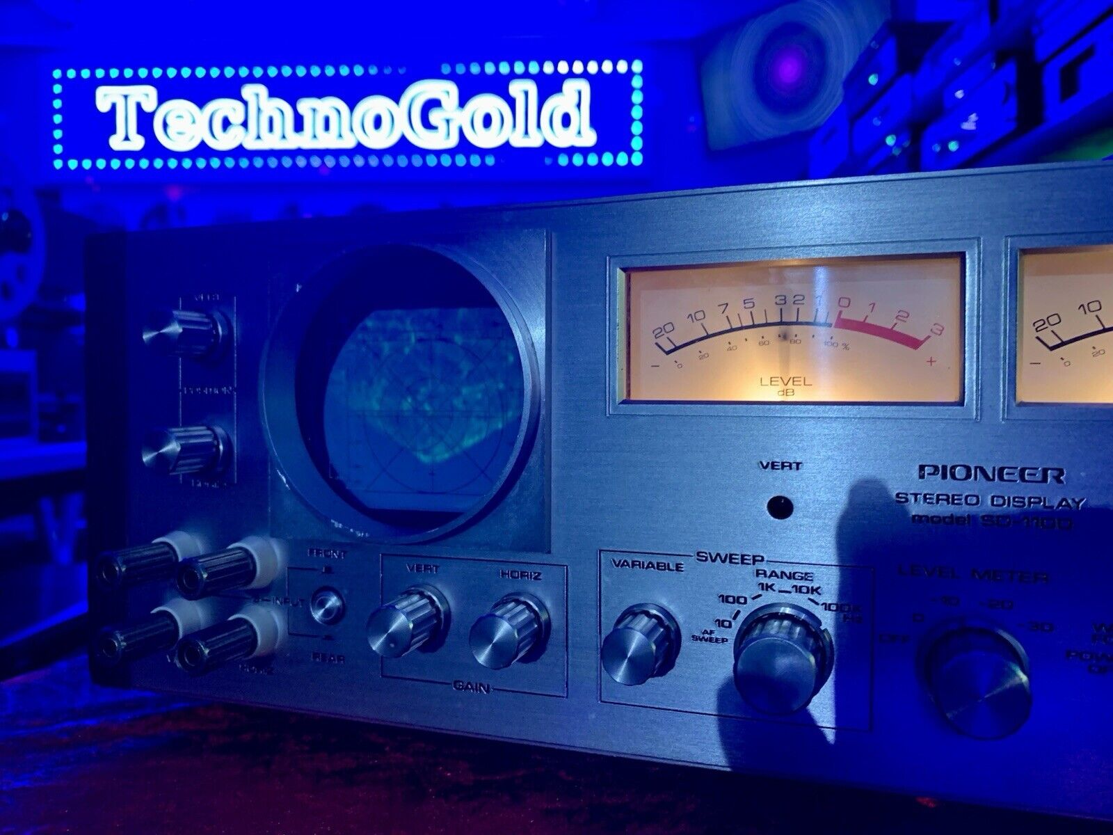 PIONEER SD-1100 Stereo Display Audio Scope VERY RARE Vintage 1972 WORK Good Look