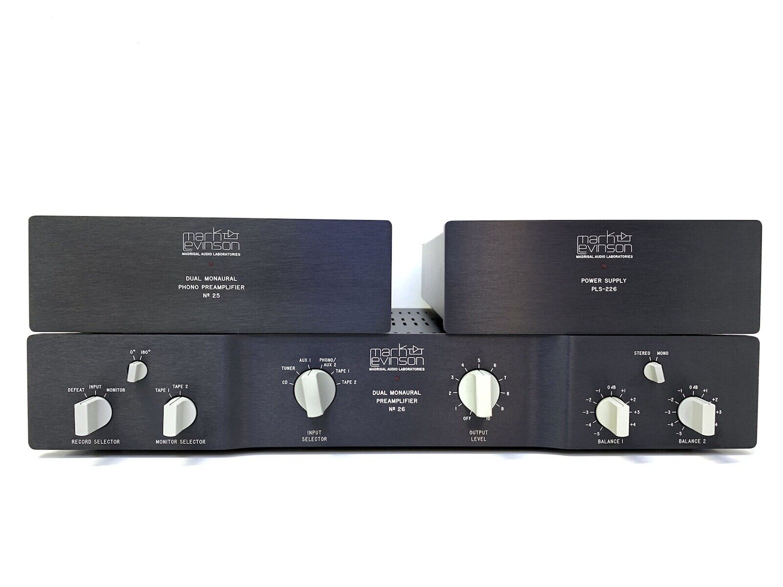 MARK LEVINSON N.26 Stereo Pre Amplifier + Pre Phono N.25 + Power Supply PLS-226