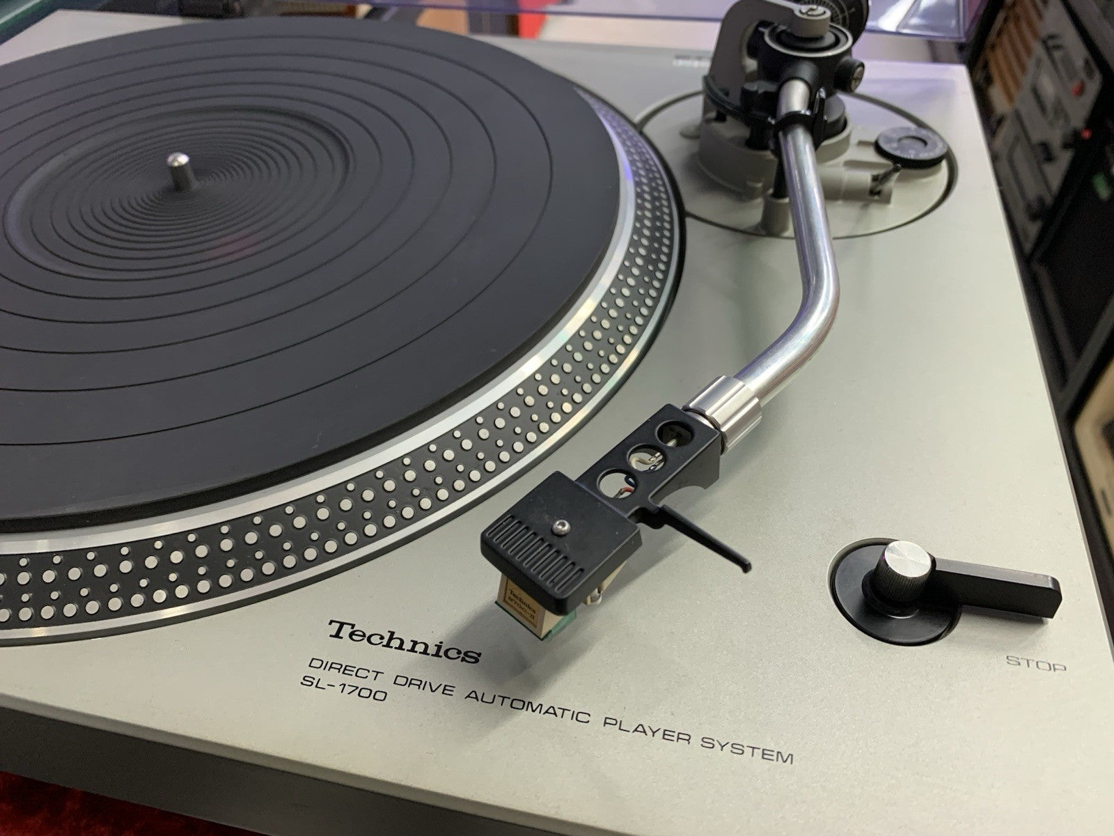 Technics SL 1700 Direct Drive Automatic Turntable VINTAGE 1976 Working Good Look