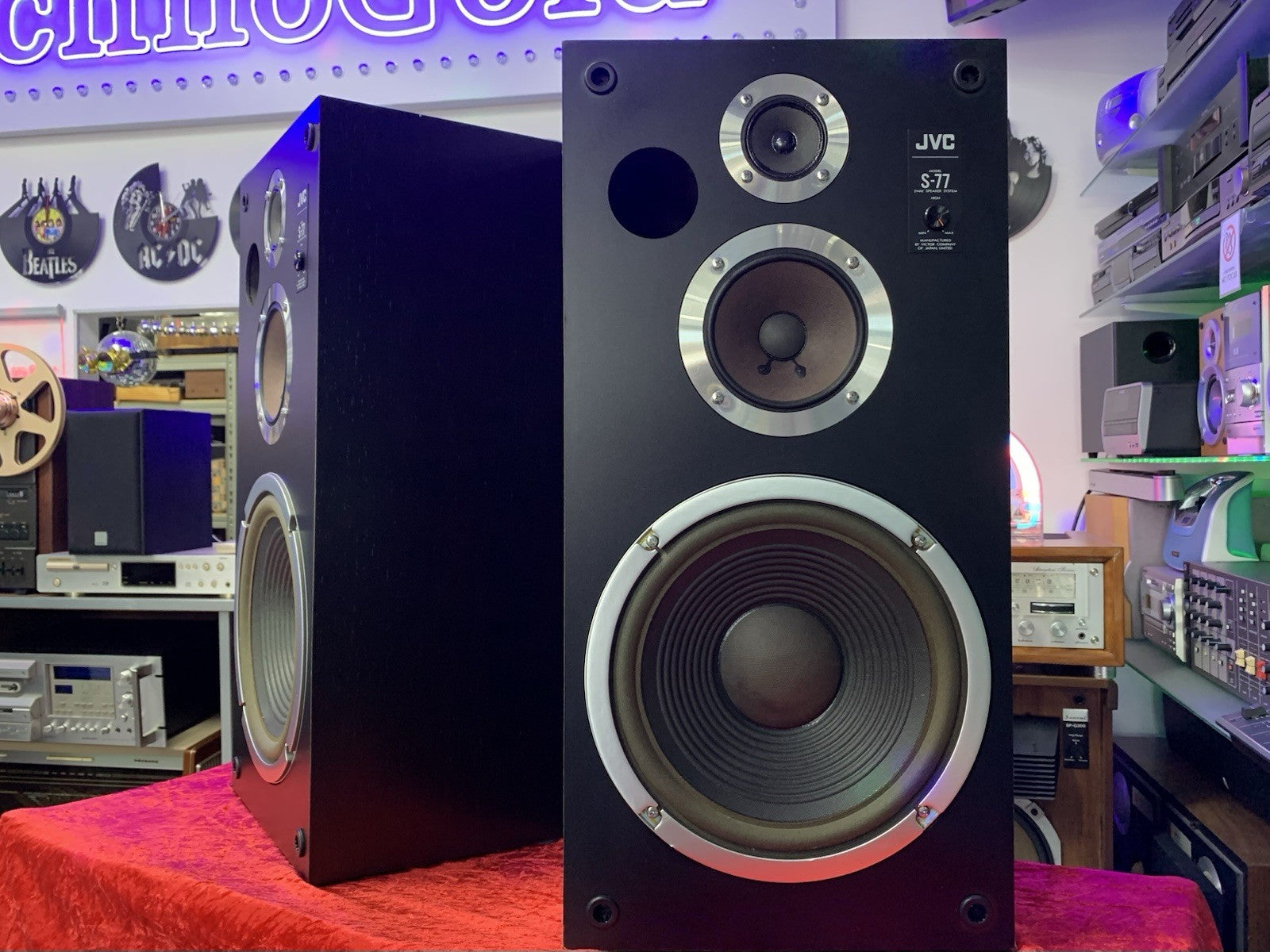 JVC S 77R Speakers 3Way System 120 Watts RMS Vintage 1980 Work Perfect Good Look