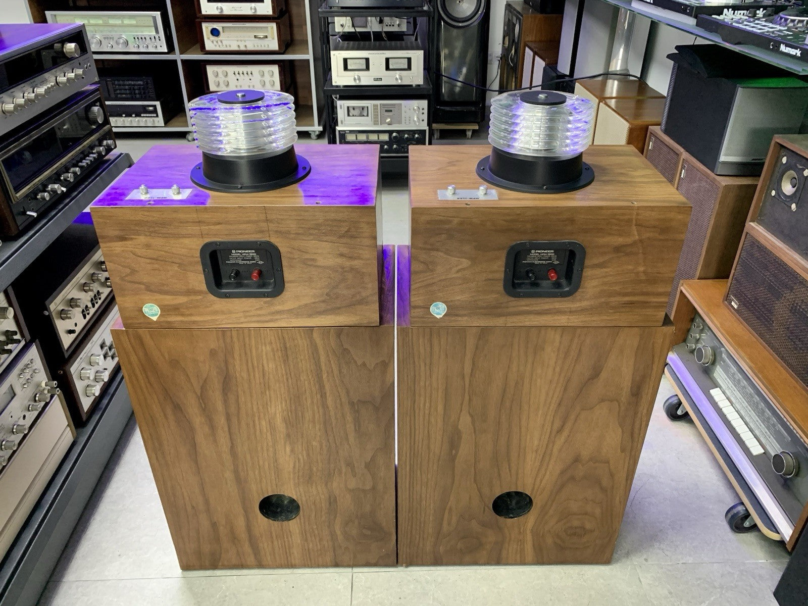 PIONEER HPM 1500 High End SPEAKERS 4 Way 125 Watts RMS Vintage  WORK GOOD LOOK