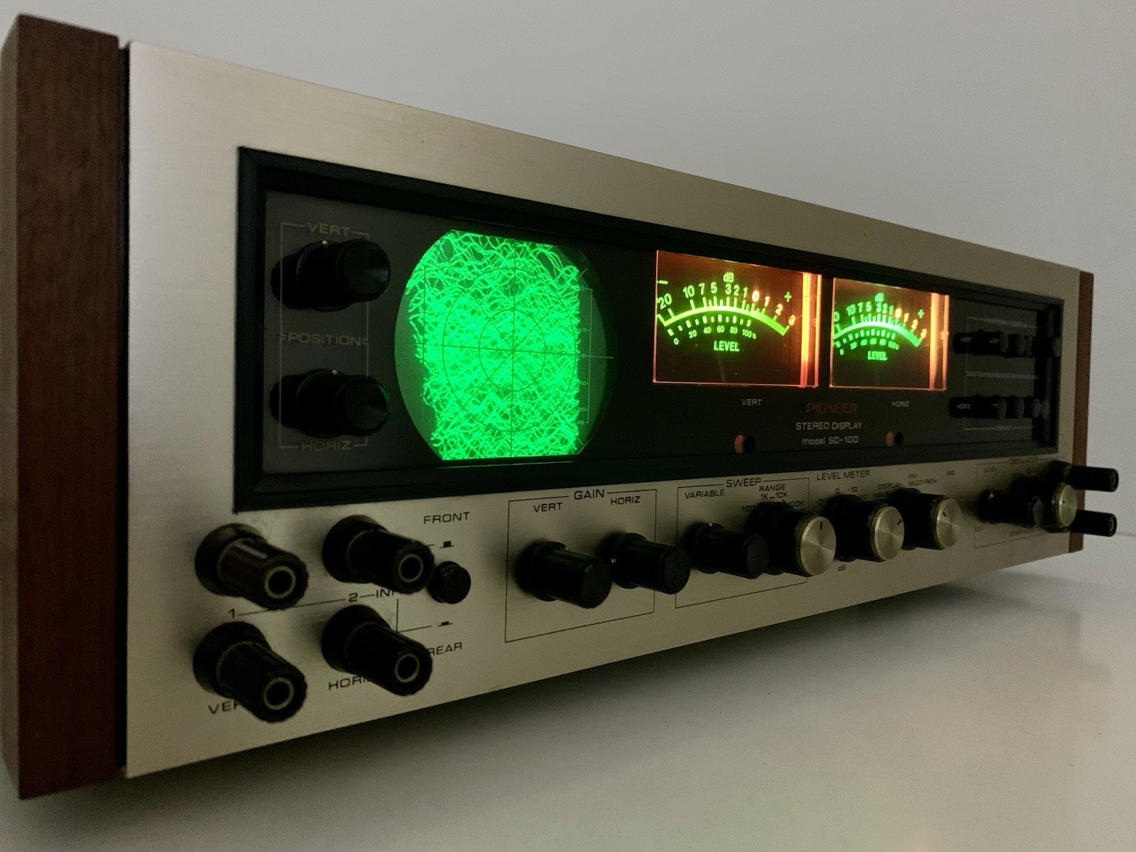 PIONEER SD 100 Stereo Display Audio Scope VERY RARE Vintage 1971 WORK Good Look