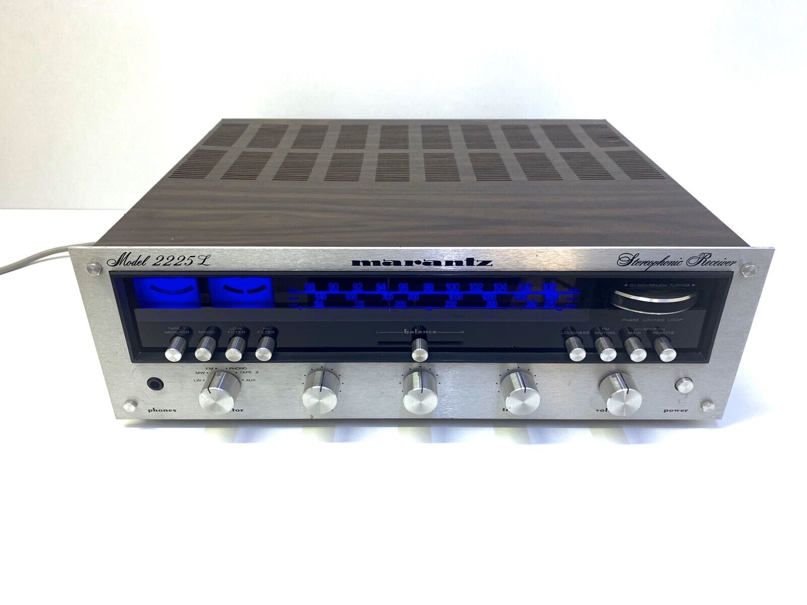 MARANTZ 2225L Stereo Receiver 50Watts RMS Vintage 1976 RARE REFURBISHED GoodLook