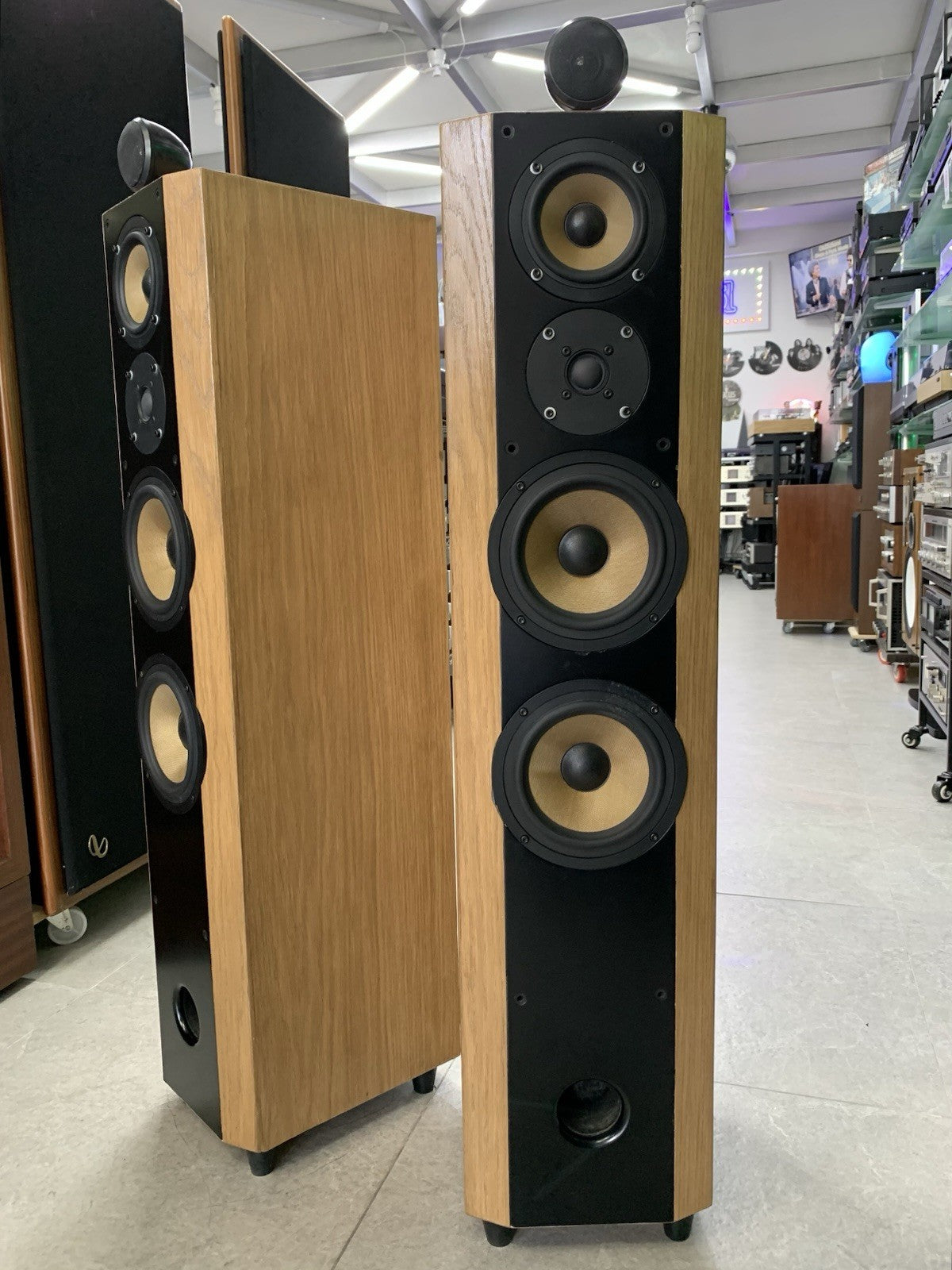 SONY SS X9ED High End Speakers 4 Way 250 Watts RMS Vintage 2000 WORK Good Look