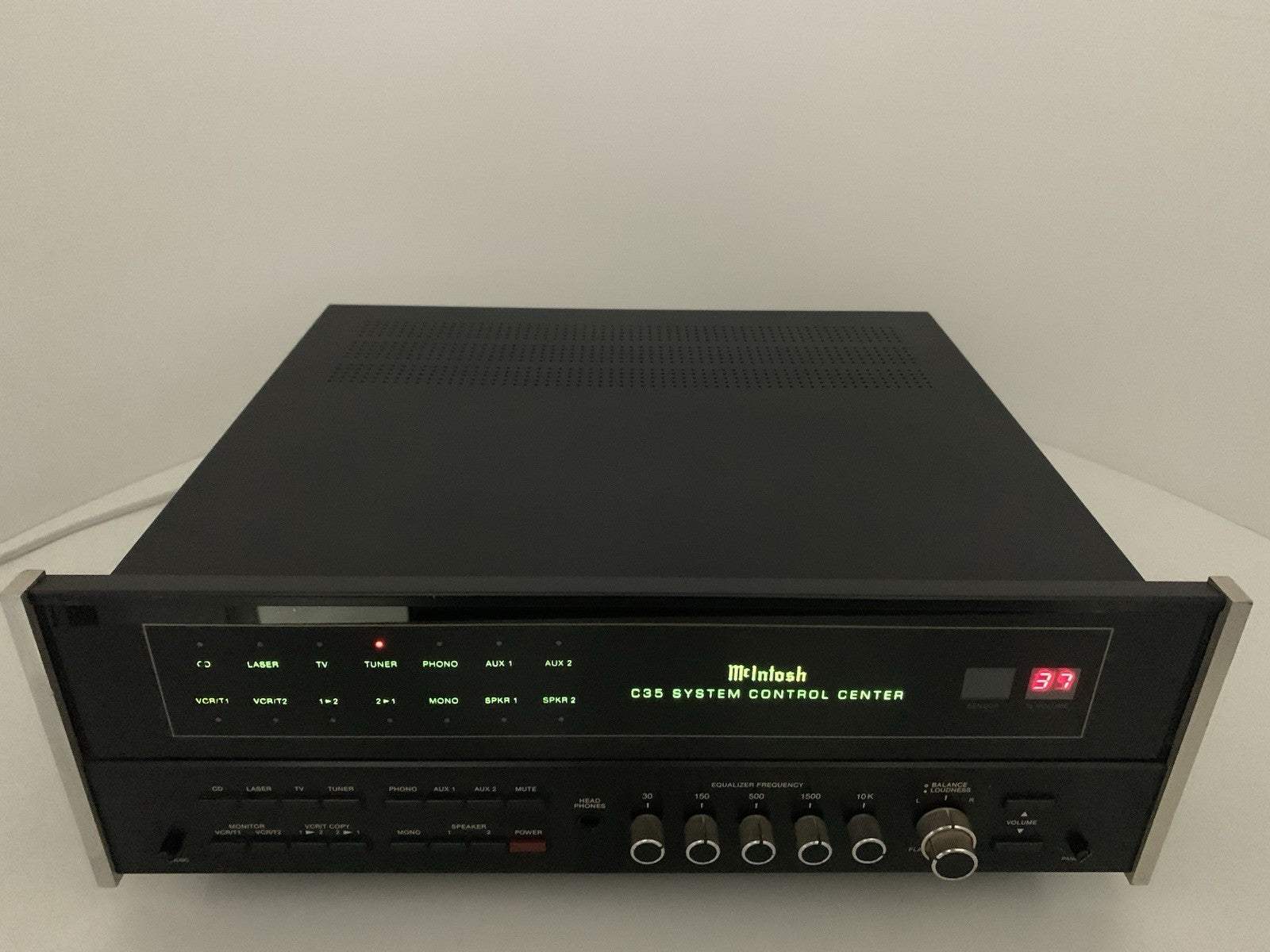McINTOSH C 35 System Control Center Stereo Pre Amplifier Vintage WORK Good Look