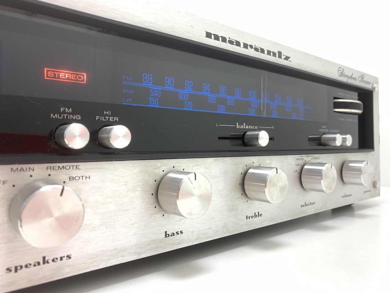 MARANTZ 2215BL Stereo Receiver 2 X 15 Watts RMS Vintage 1975 RARE Work Good Look