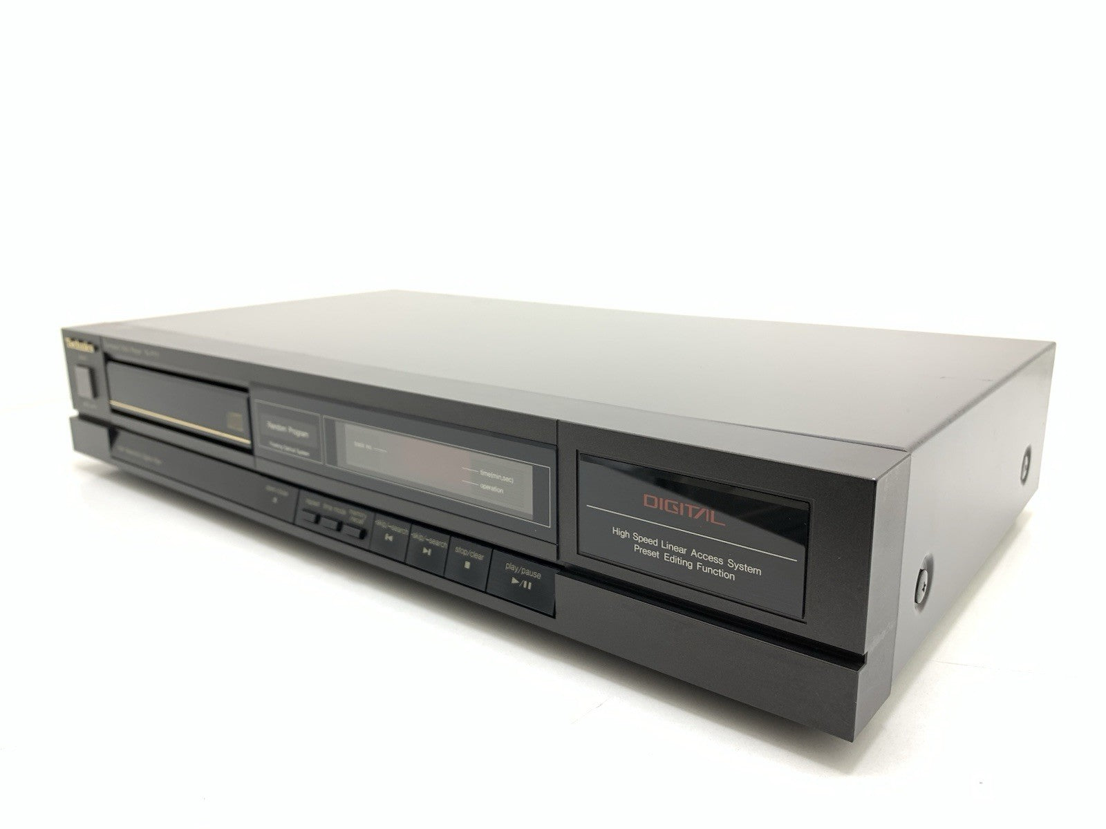 TECHNICS SL P111  CD Stereo Compact Disc Player Vintage 1987 Working Good Look