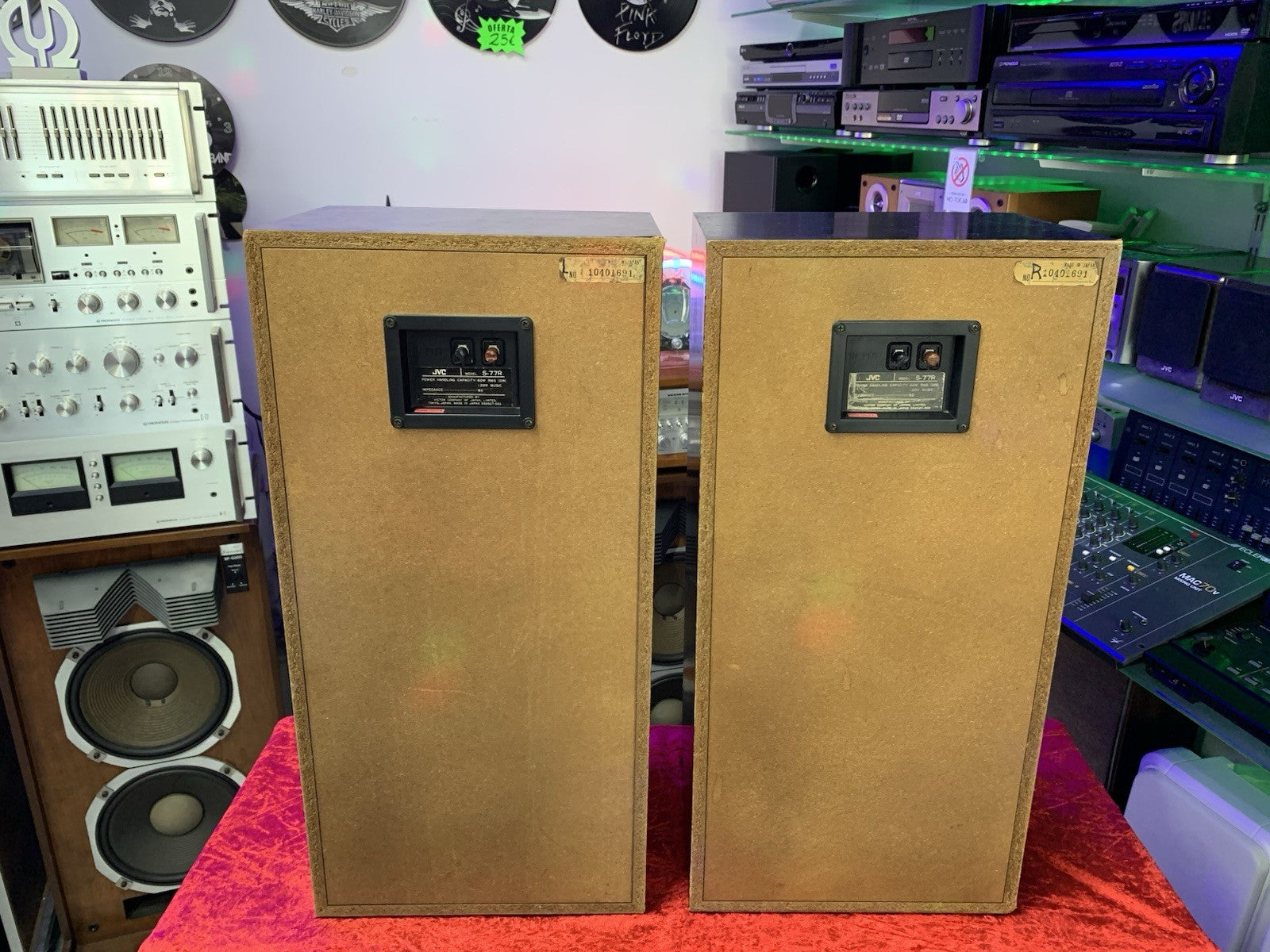 JVC S 77R Speakers 3Way System 120 Watts RMS Vintage 1980 Work Perfect Good Look