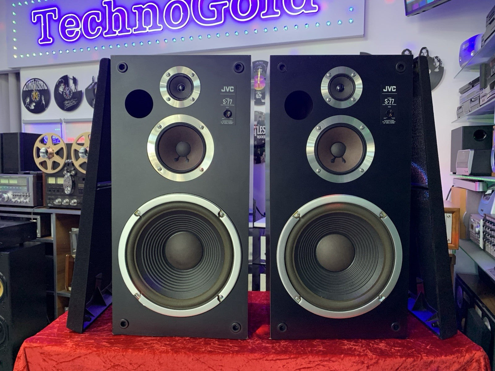 JVC S 77R Speakers 3Way System 120 Watts RMS Vintage 1980 Work Perfect Good Look