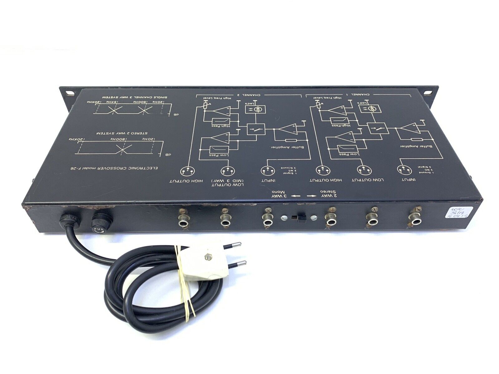 BOSS ACUSTIC Professional ELECTRONIC CROSSOVER model F26 3 Way Working Good Look