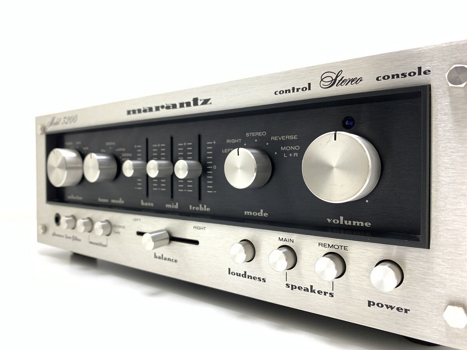 MARANTZ Model 3200 Stereo Pre Amplifier Vintage 1976 HiFi Work Like NEW GoodLook