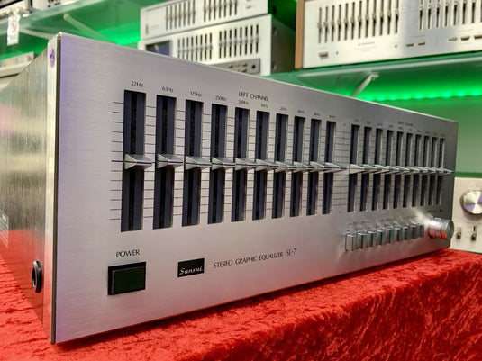 Sansui SE-7 Stereo Graphic Equalizer Vintage 1979 Wood Work Like New Good Look