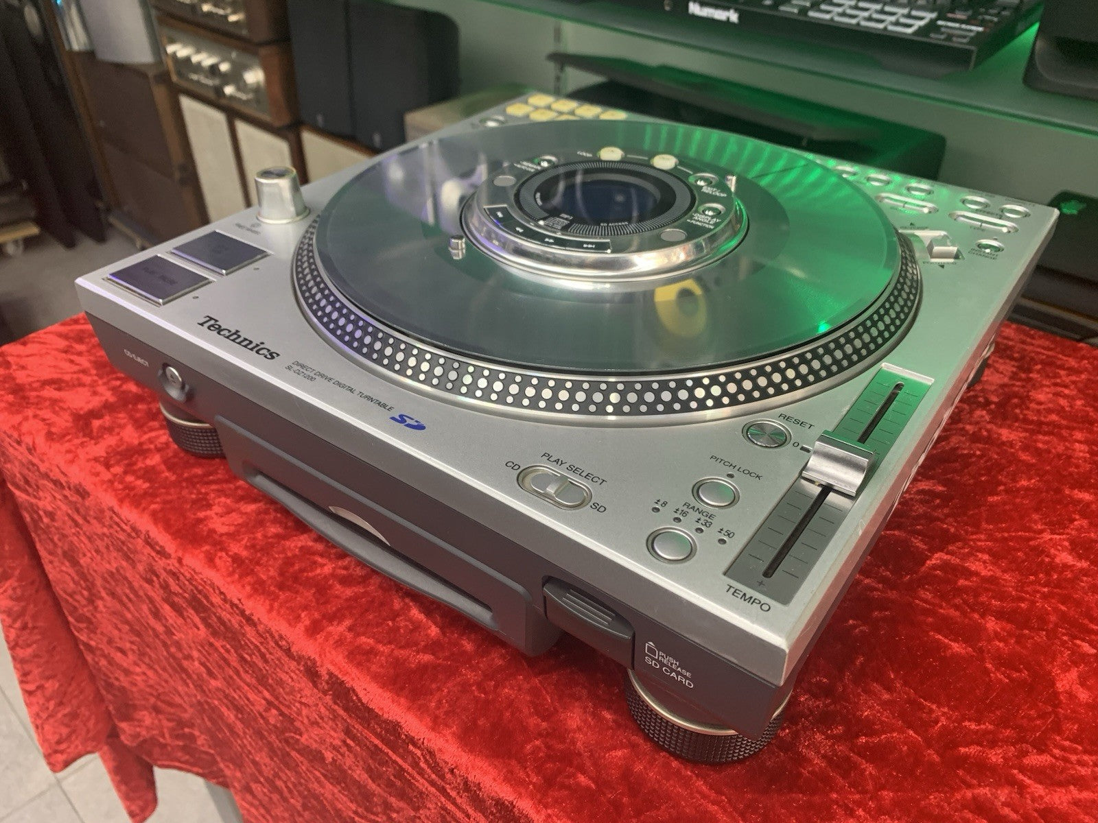 TECHNICS SL DZ1200 CDJ Stereo Compact Disc Player Vintage 2004 Working Good Look