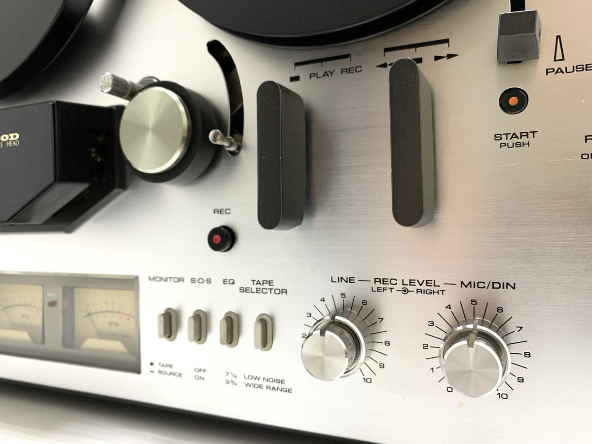 AKAI GX 4000D Reel to Reel Stereo 3Head 4 Track Tape Vintage 1976 WORK Good Look