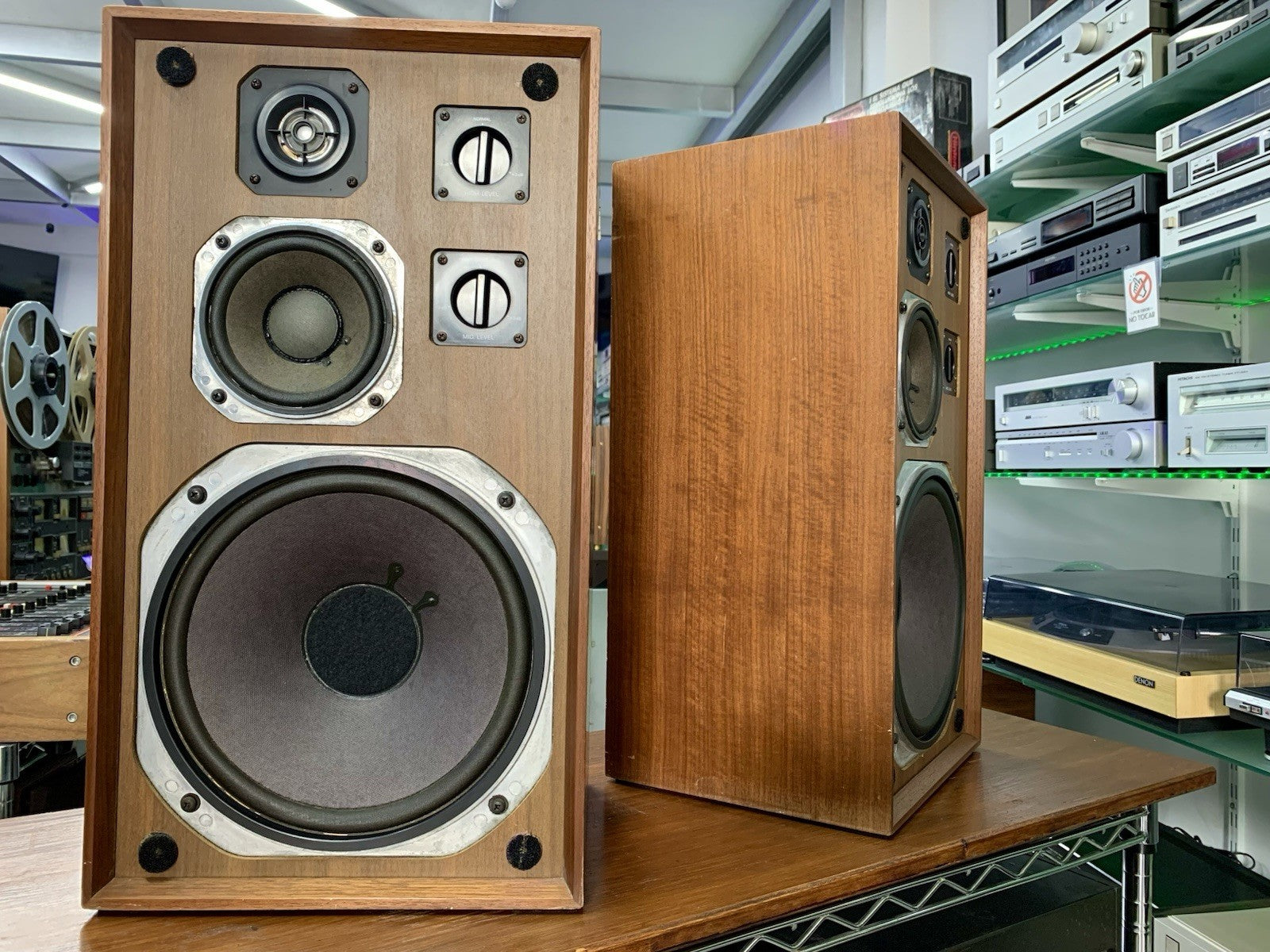 YAMAHA NS 650 Original 3 Way Japan Monitor Vintage 1970 Speakers