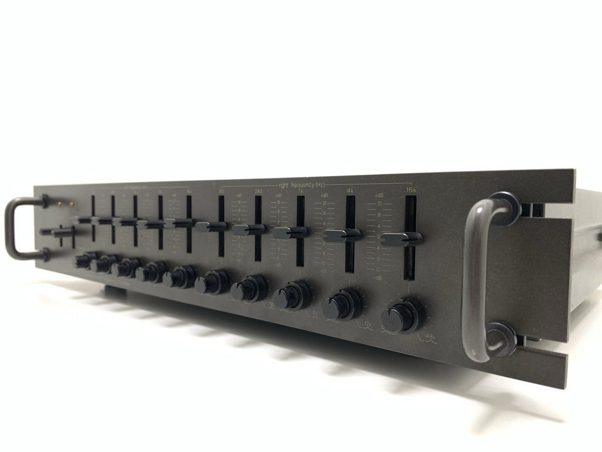 TECHNICS SH 9010E Stereo Parametric Equalizer 5 Bands Vintage Work Good Look