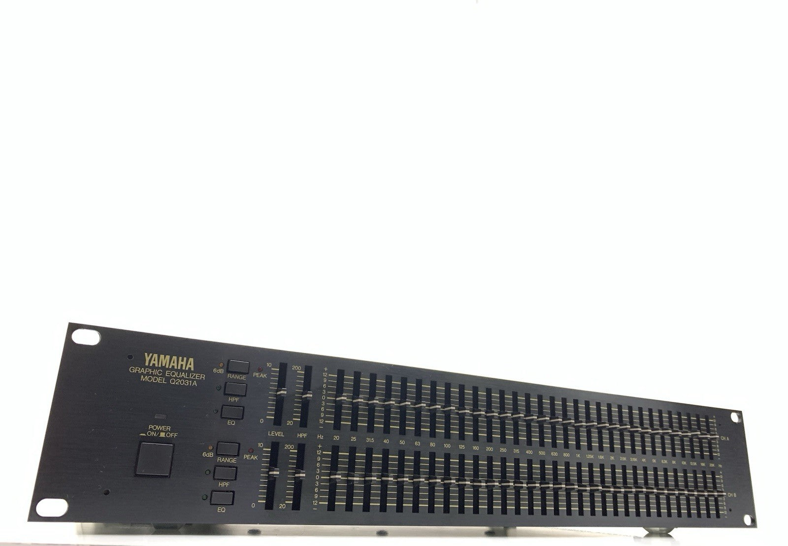 YAMAHA Q2031A Professional Graphic Equalizer 31 Bands Vintage Work Good Look
