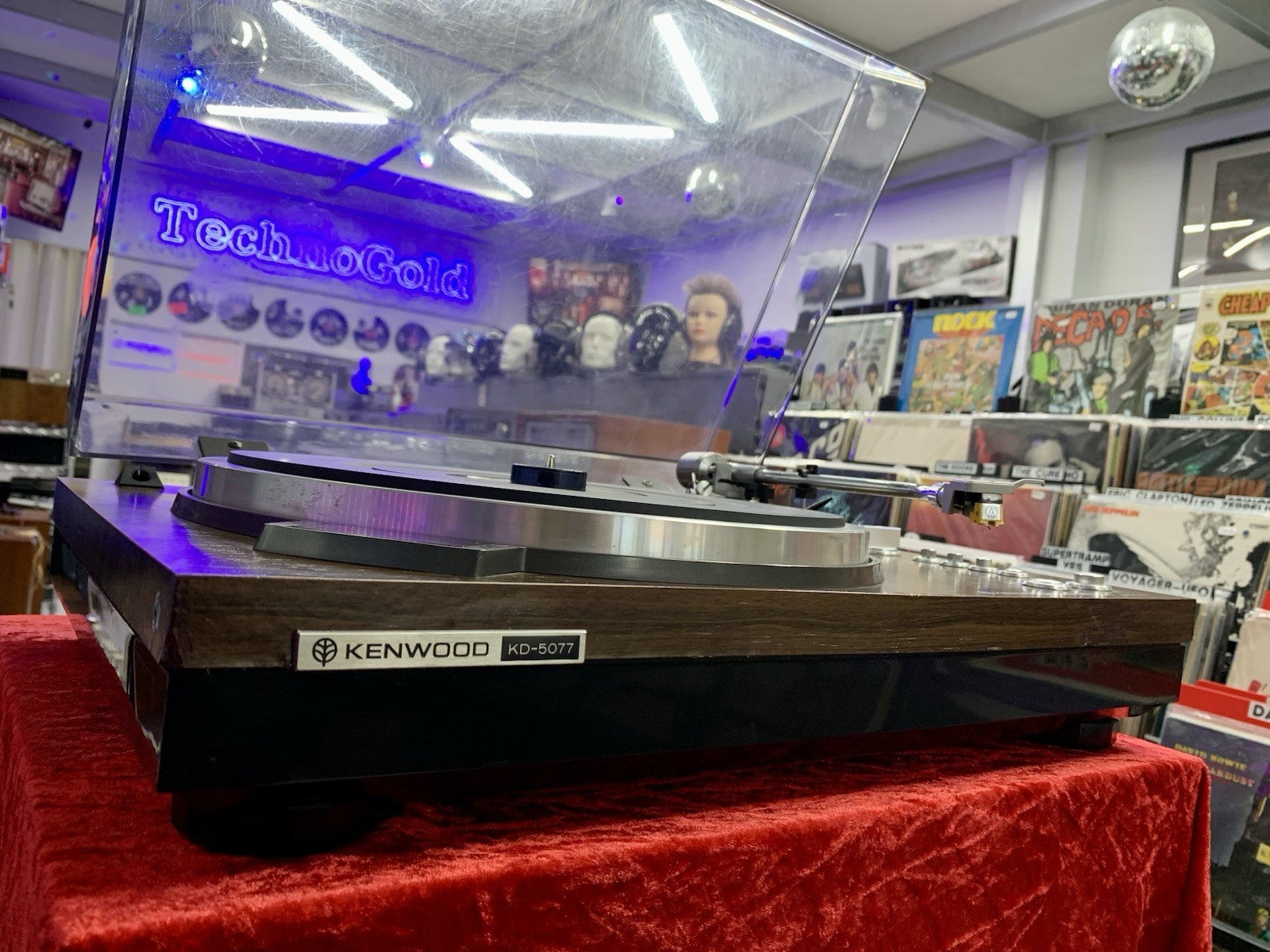 Kenwood KD-5077 Turntable Direct Drive Fully Automatic Vintage Working Good Look