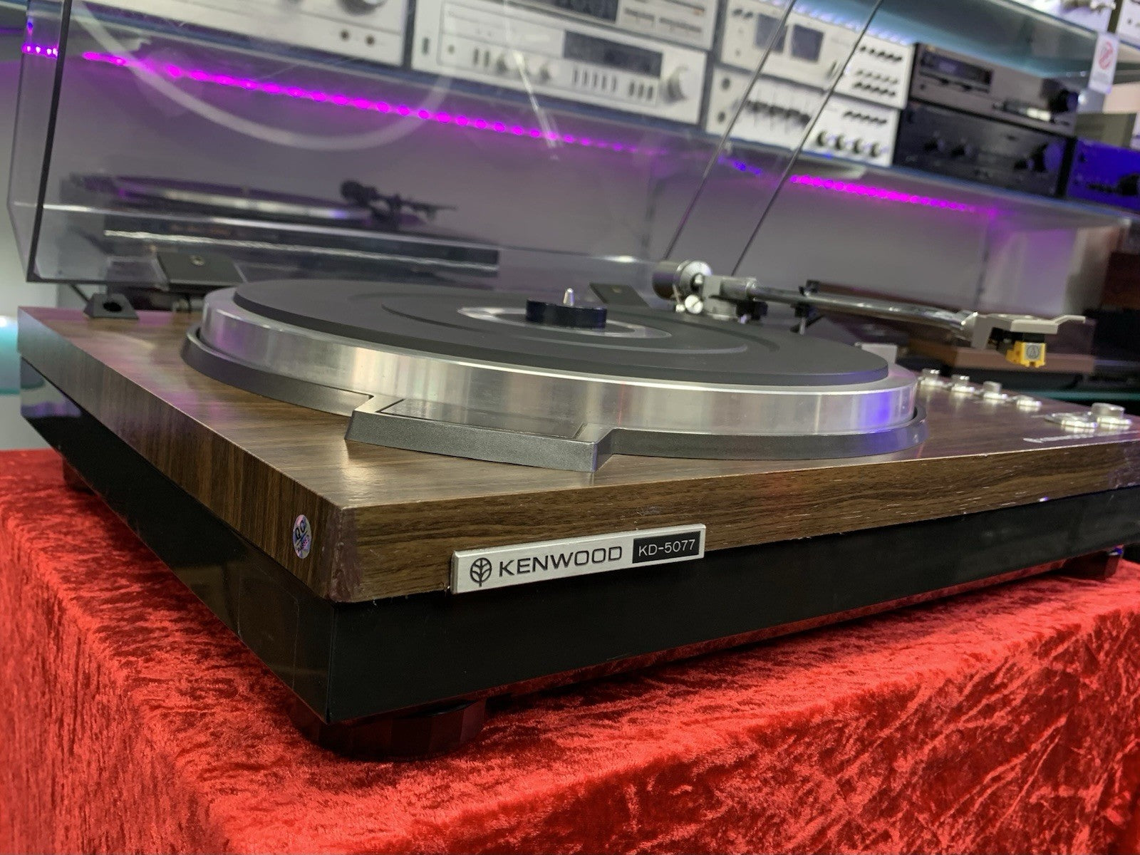 Kenwood KD-5077 Turntable Direct Drive Fully Automatic Vintage Working Good Look