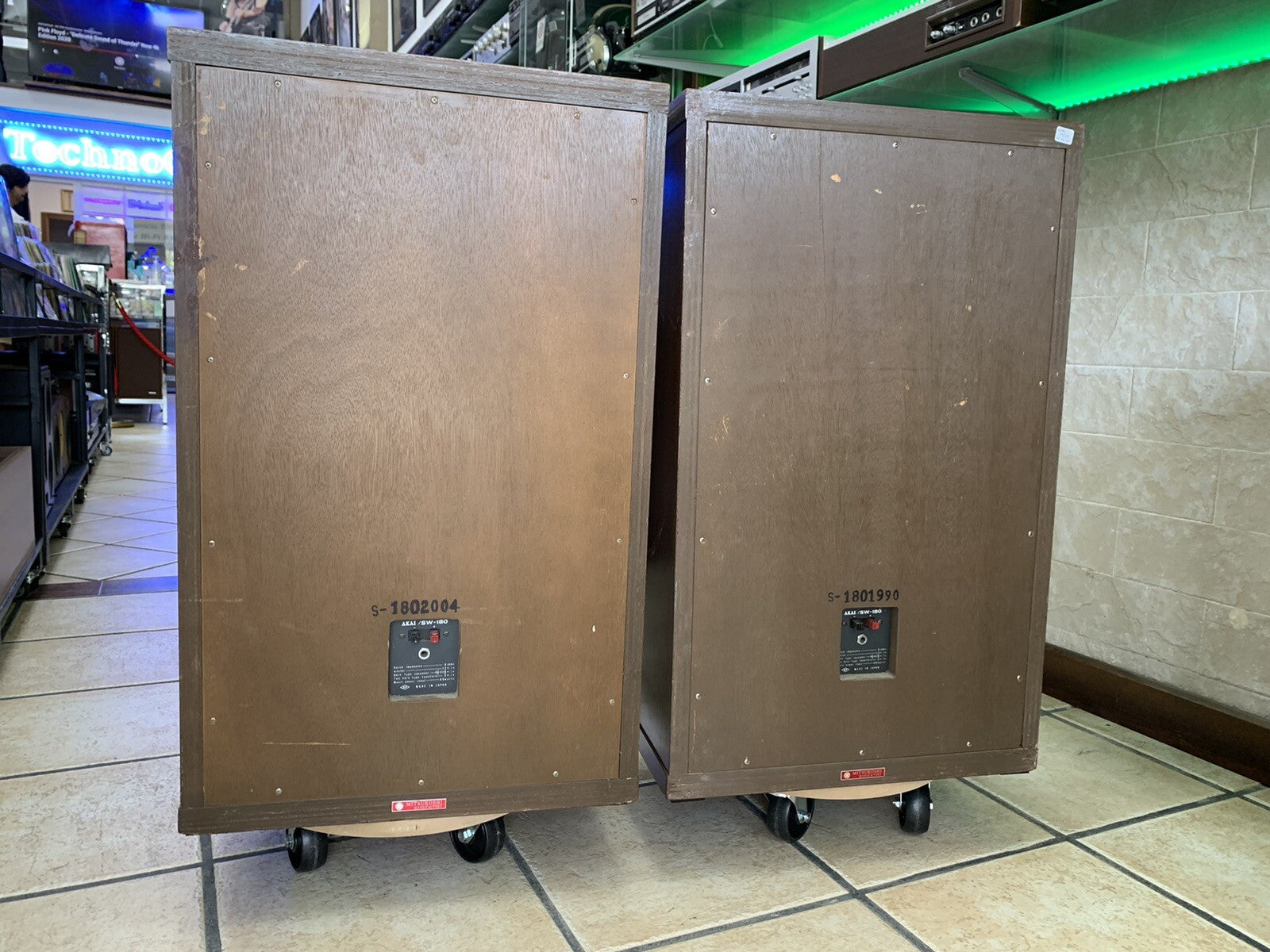 AKAI SW-180 Rare Original Speakers 3 Way 60W RMS Vintage WORK Perfect Good Look