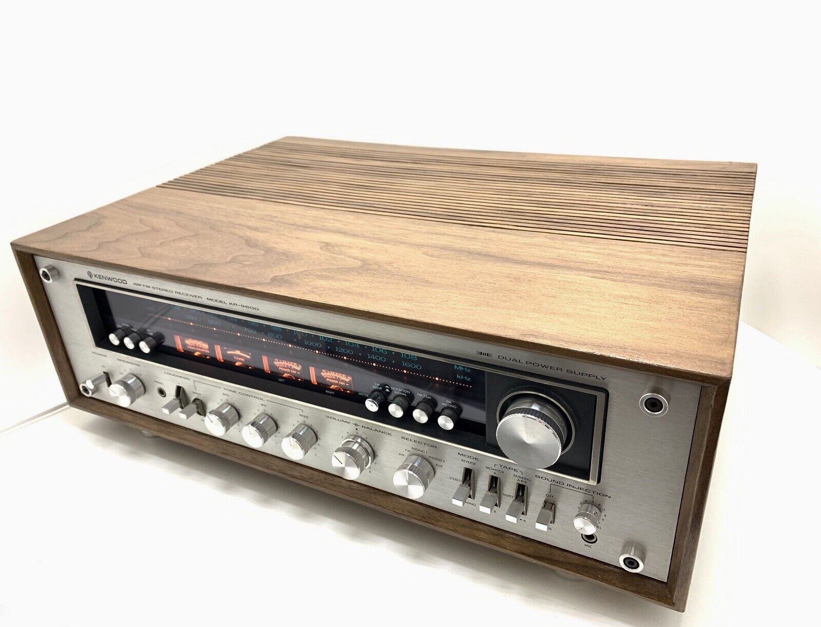 KENWOOD KR-9600 FM Stereo Receiver 2 X 160 Watts RMS Vintage 1976 WORK Good Look