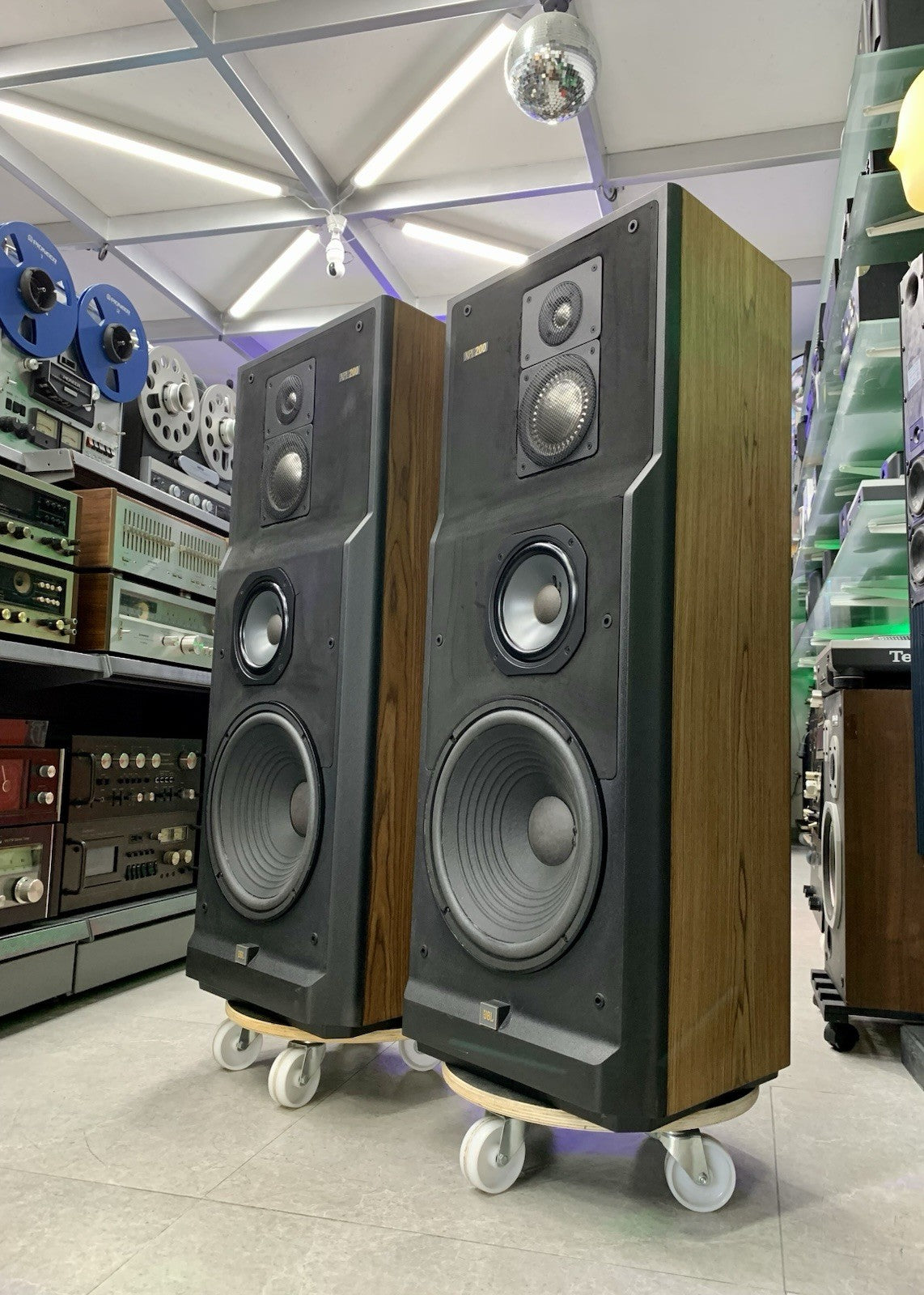 JBL XPL 200 LEGENDARY 4 Way Speakers 200 Watts RMS Vintage 1989 WORK Good Look