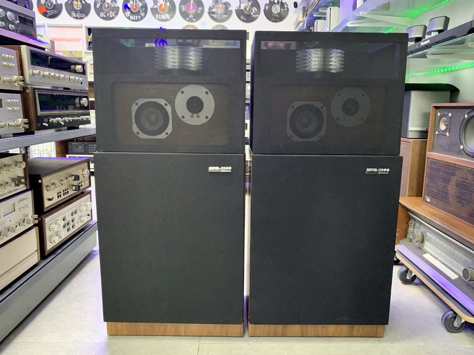 PIONEER HPM 1500 High End SPEAKERS 4 Way 125 Watts RMS Vintage  WORK GOOD LOOK