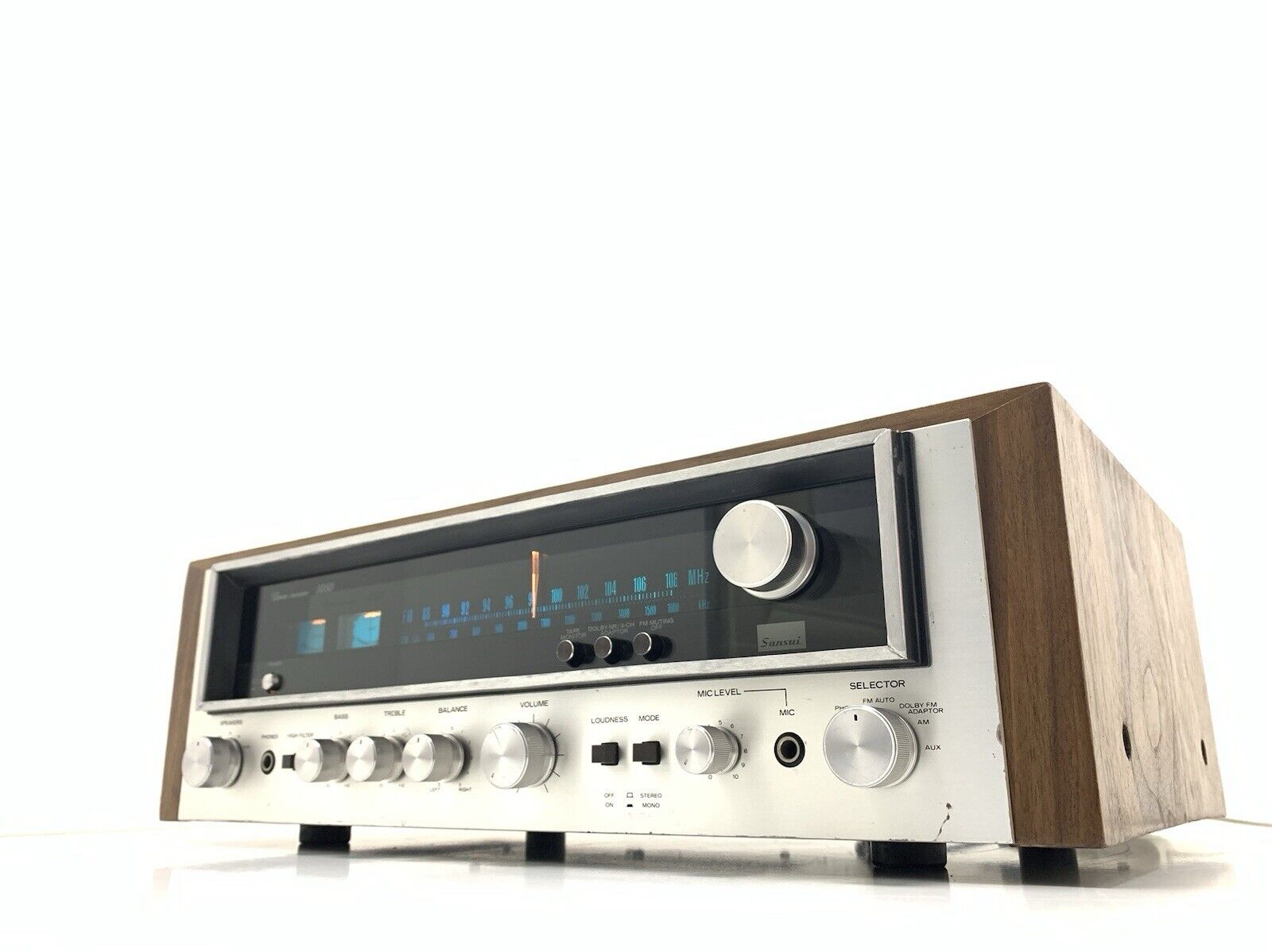 SANSUI 5050 AM/FM Stereo Receiver 30+30 Watts RMS Vintage 1976 Working Good Look