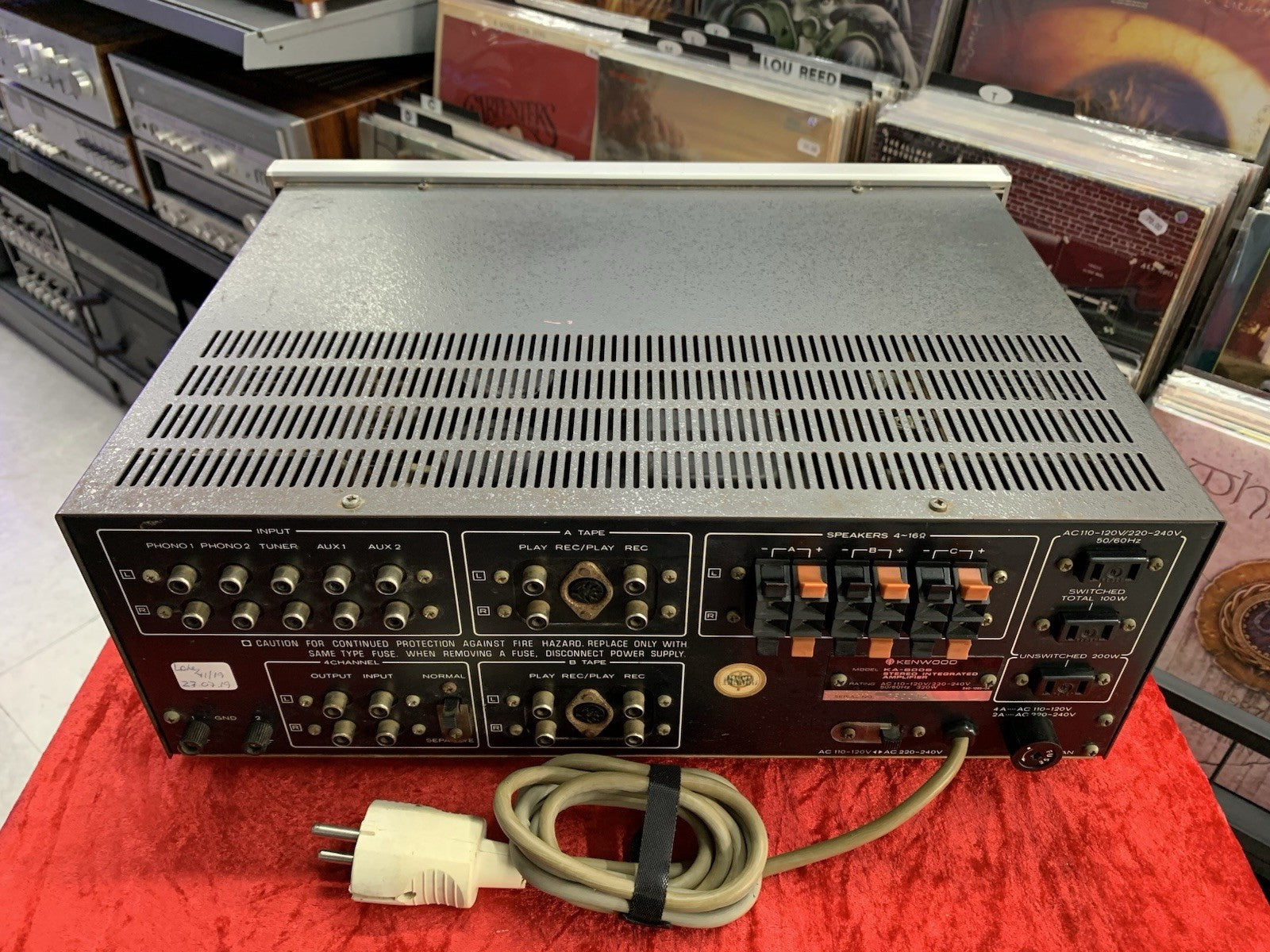 KENWOOD KA 6006 Integrated Stereo Amplifier 2X48 Watts RMS Vintage 1974 GoodLook