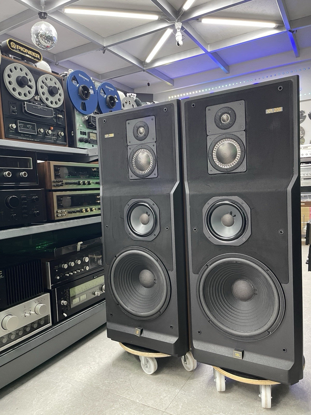 JBL XPL 200 LEGENDARY 4 Way Speakers 200 Watts RMS Vintage 1989 WORK Good Look