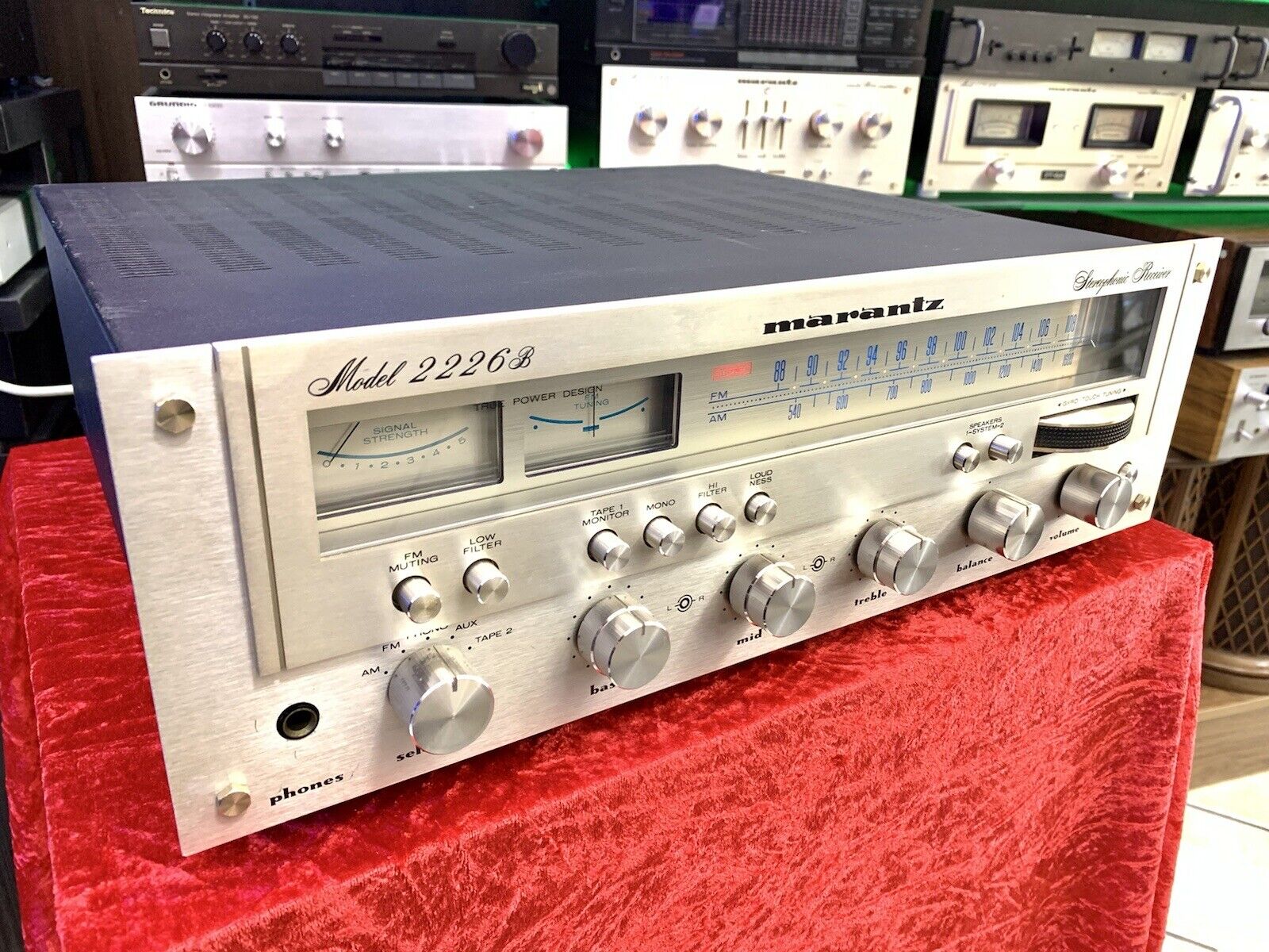 MARANTZ 2226B Stereo Receiver 58 Watts RMS Vintage 1977-80 RARE WORK Good Look