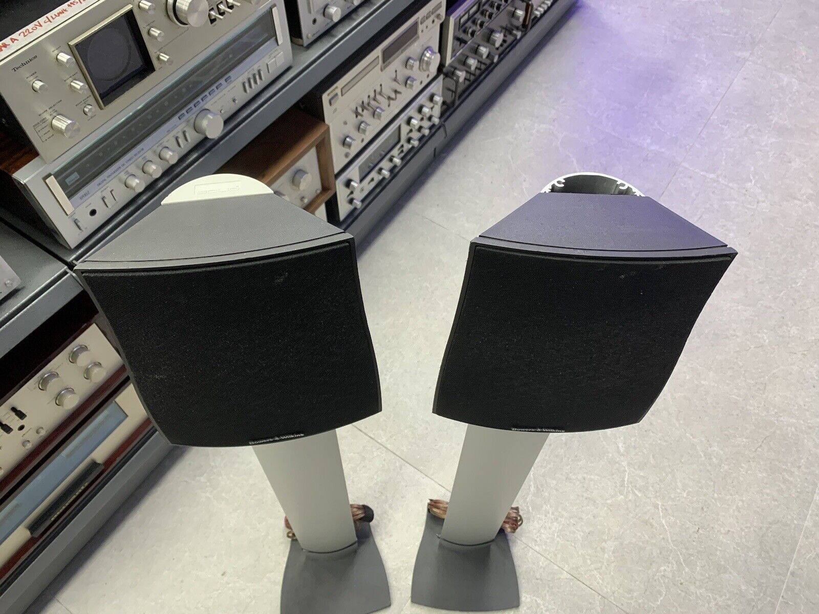 Bowers & Wilkins B&W SOLID SOLUTIONS S100 Speaker 100 Watts RMS Hi End Good Look