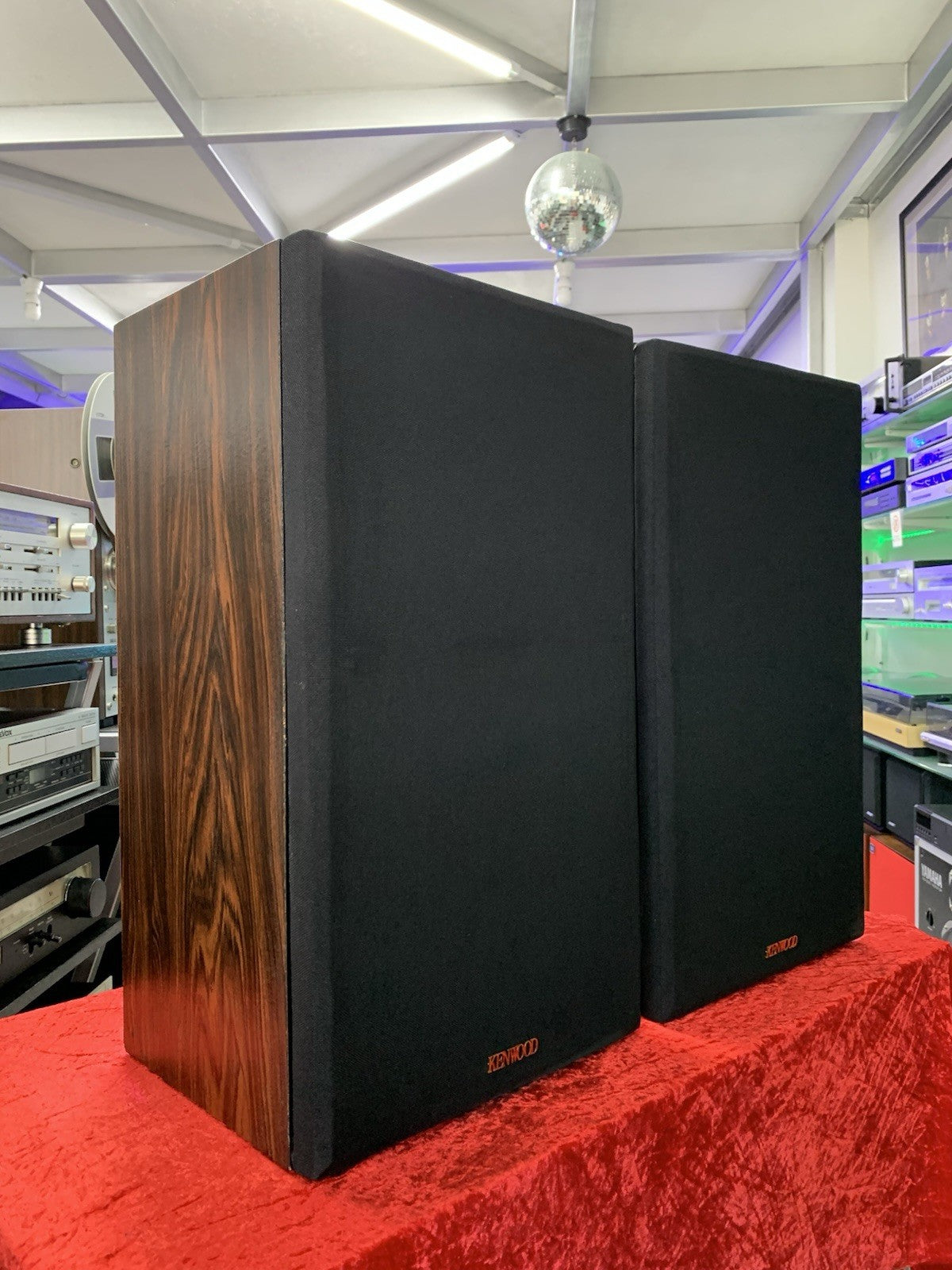 TRIO KENWOOD LSK 500 Speakers 3 Way 130 Watts RMS Vintage 1984 WORK Good Look