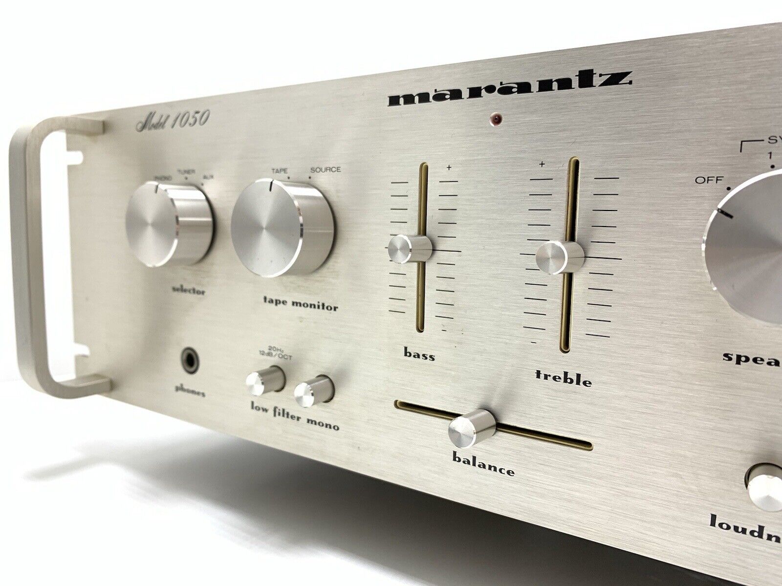 MARANTZ 1050 Rack Stereo Integrated Amplifier 50 RMS Vintage 1978 WORK Good Look