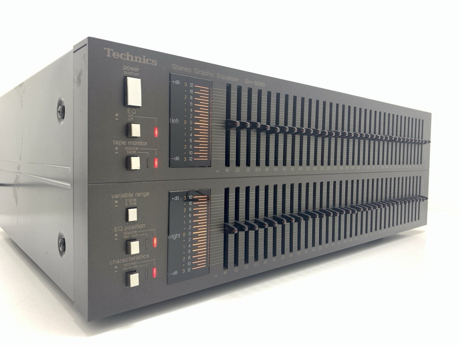 TECHNICS SH 8065 Stereo Graphic Equalizer 33 Bands Vintage 1983 Work Good Look