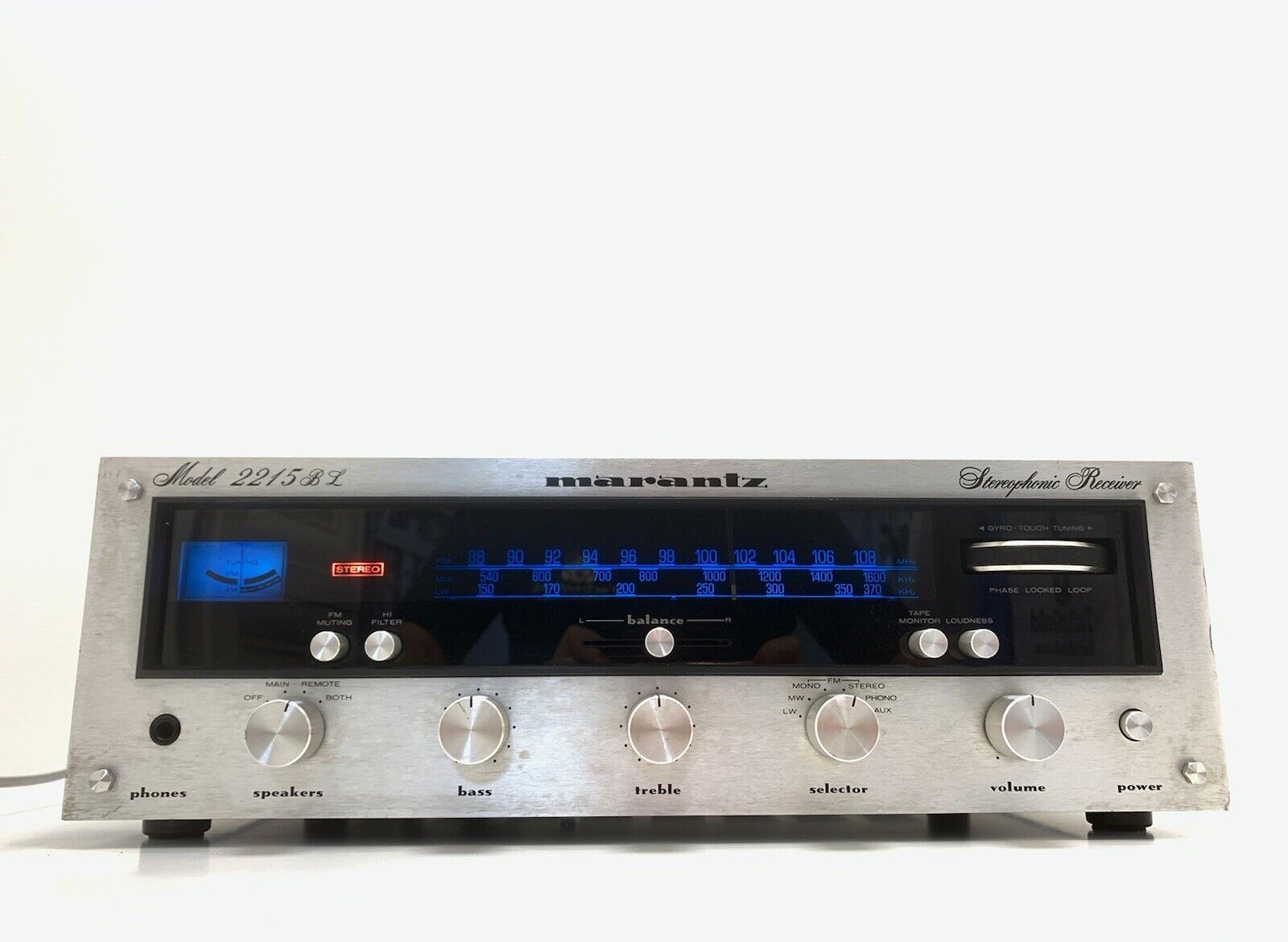 MARANTZ 2215BL Stereo Receiver 2 X 15 Watts RMS Vintage 1975 RARE Work Good Look
