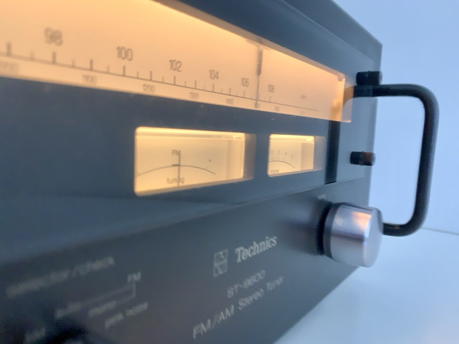 TECHNICS ST 9600 AM/FM Stereo Tuner Classic Hi Fi Vintage 1977 Working Good Look