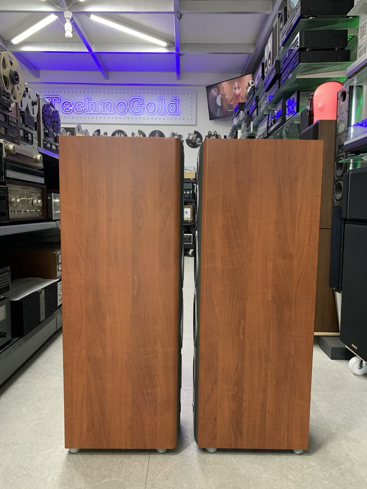 JBL E80 Northridge Monitor Speakers 400 Watts RMS Vintage 2003 WORK Good Look