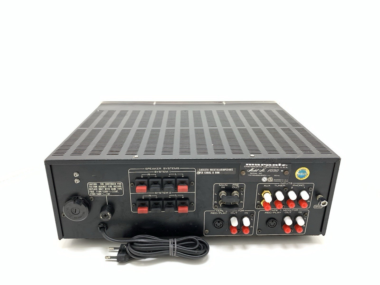 MARANTZ 1090 Stereo Integrated Amplifier 45+44 W RMS Vintage 1977 WORK Good Look