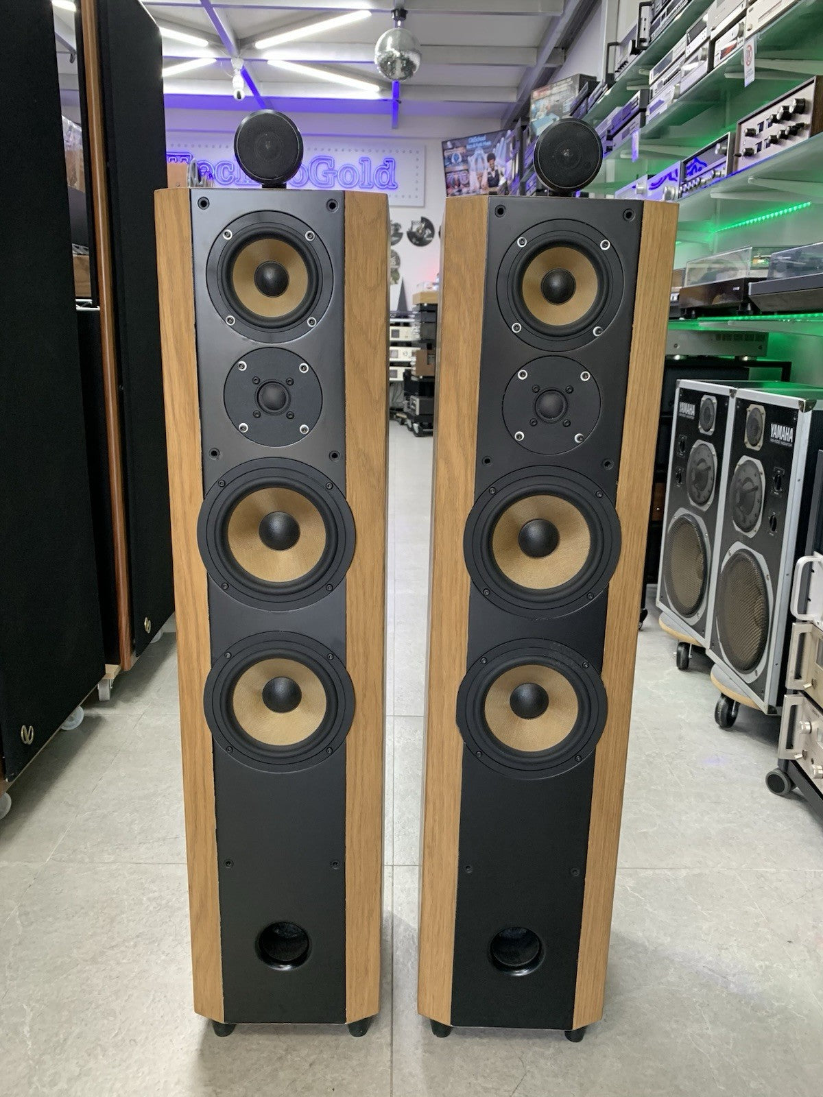 SONY SS X9ED High End Speakers 4 Way 250 Watts RMS Vintage 2000 WORK Good Look