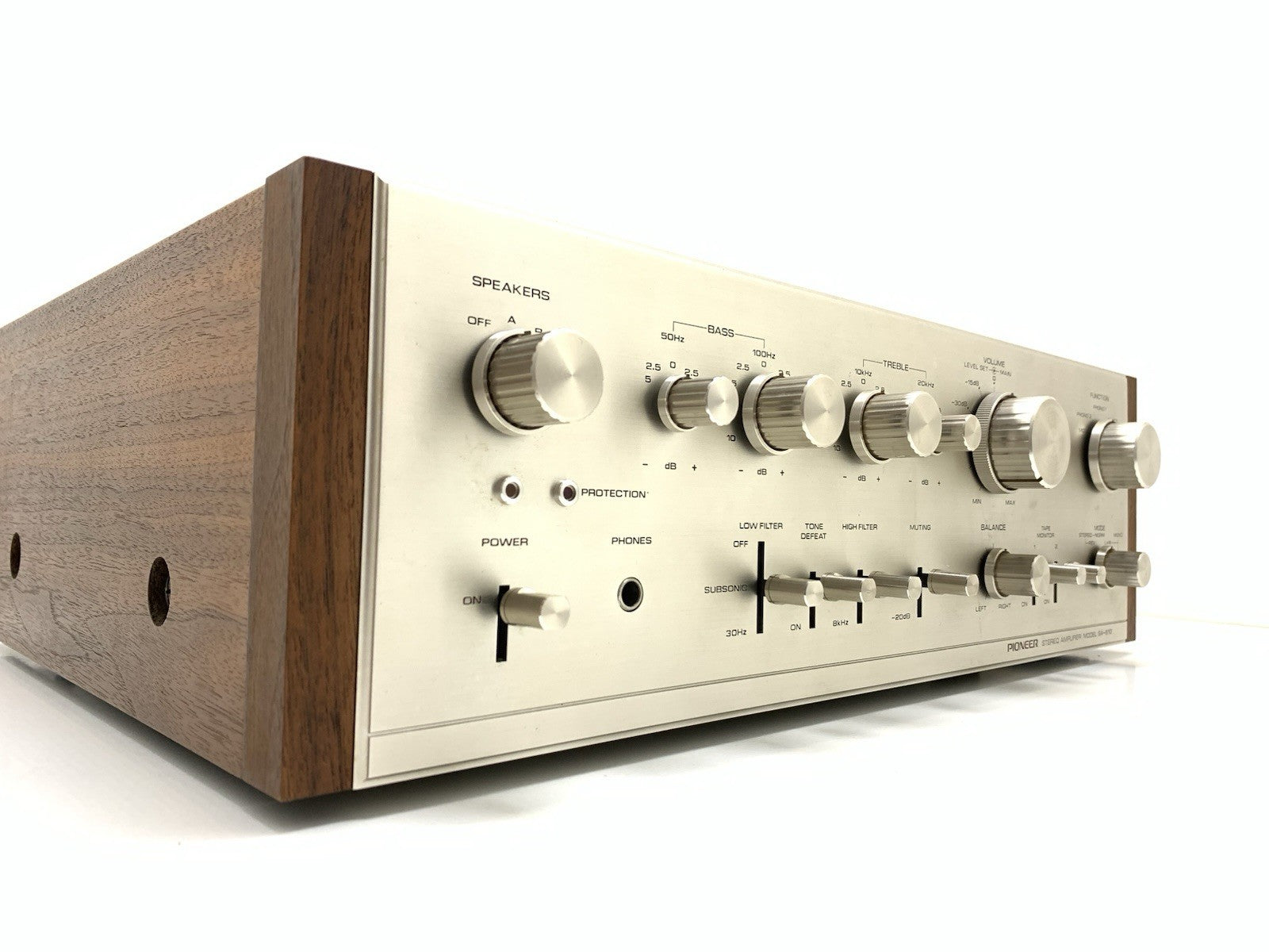 PIONEER SA 810 HiFi Stereo Amplifier 40+40 Watts RMS Vintage 1974 WORK Good Look