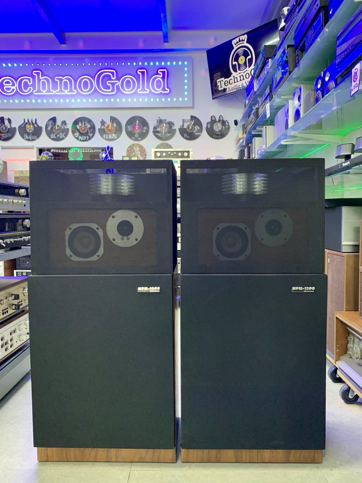 PIONEER HPM 1500 High End SPEAKERS 4 Way 125 Watts RMS Vintage  WORK GOOD LOOK