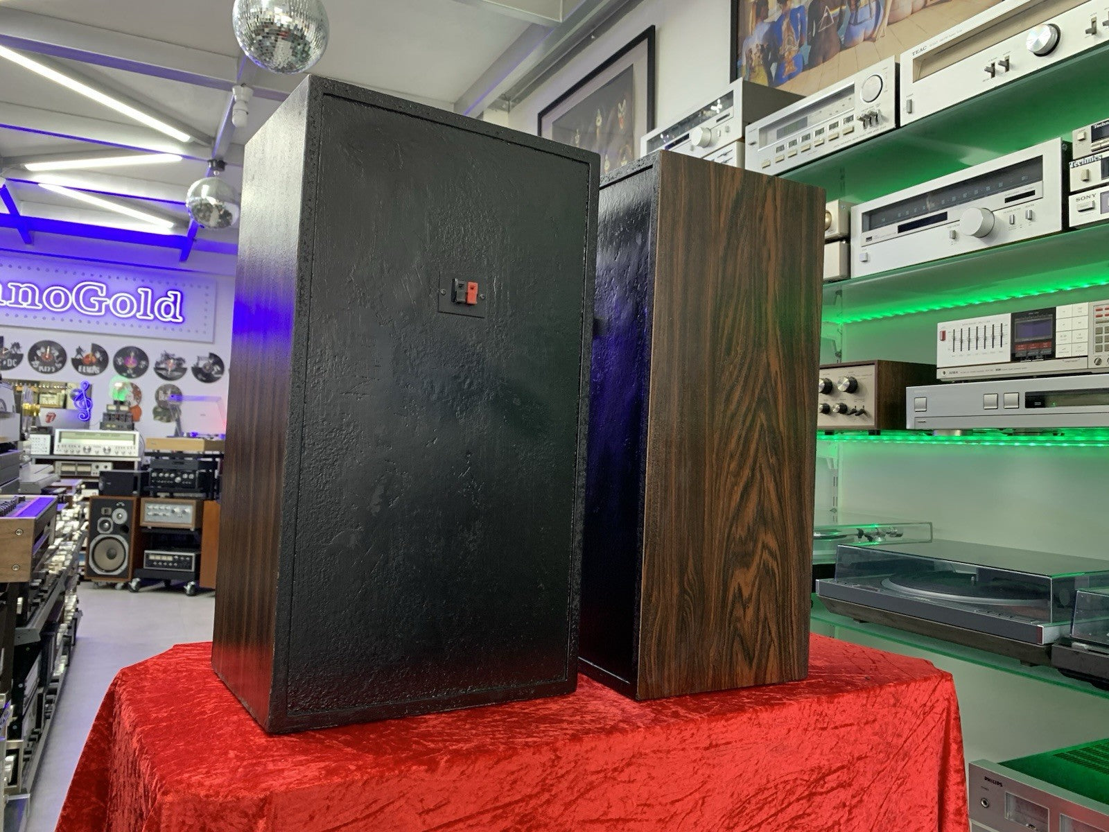 TRIO KENWOOD LSK 500 Speakers 3 Way 130 Watts RMS Vintage 1984 WORK Good Look